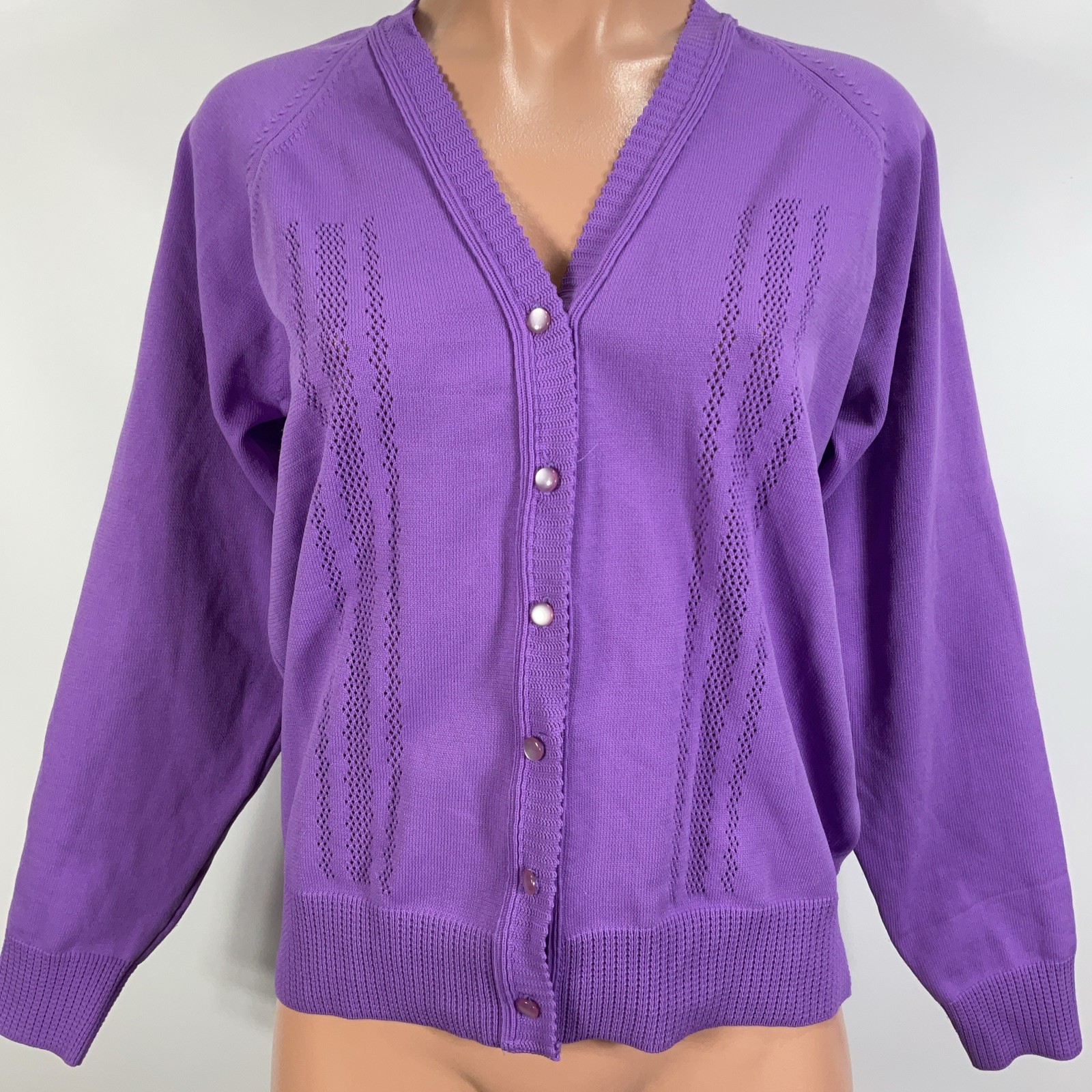 Vintage 1960s Knit Lilac Purple Embroidered Cardigan Sweater Grandma UK-36 US-M
