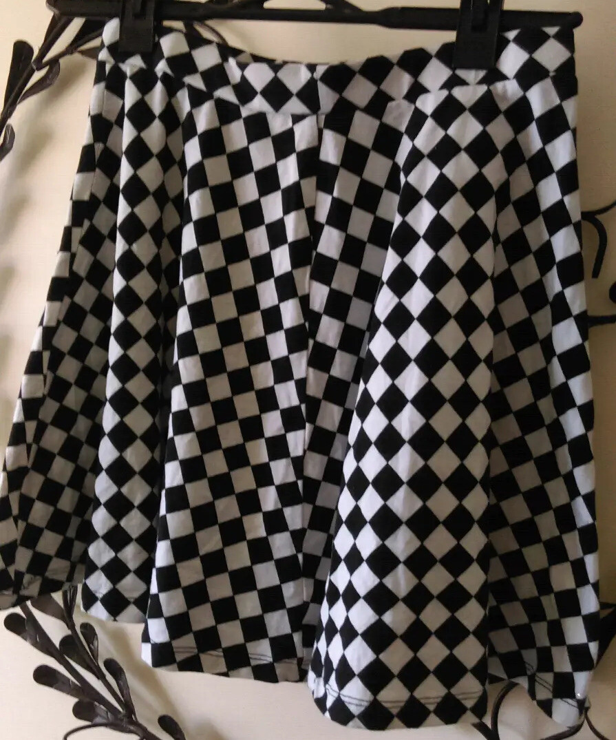 Vintage ( Y2K Girls Express )Short Mini Black & White Checkers Skirt 10