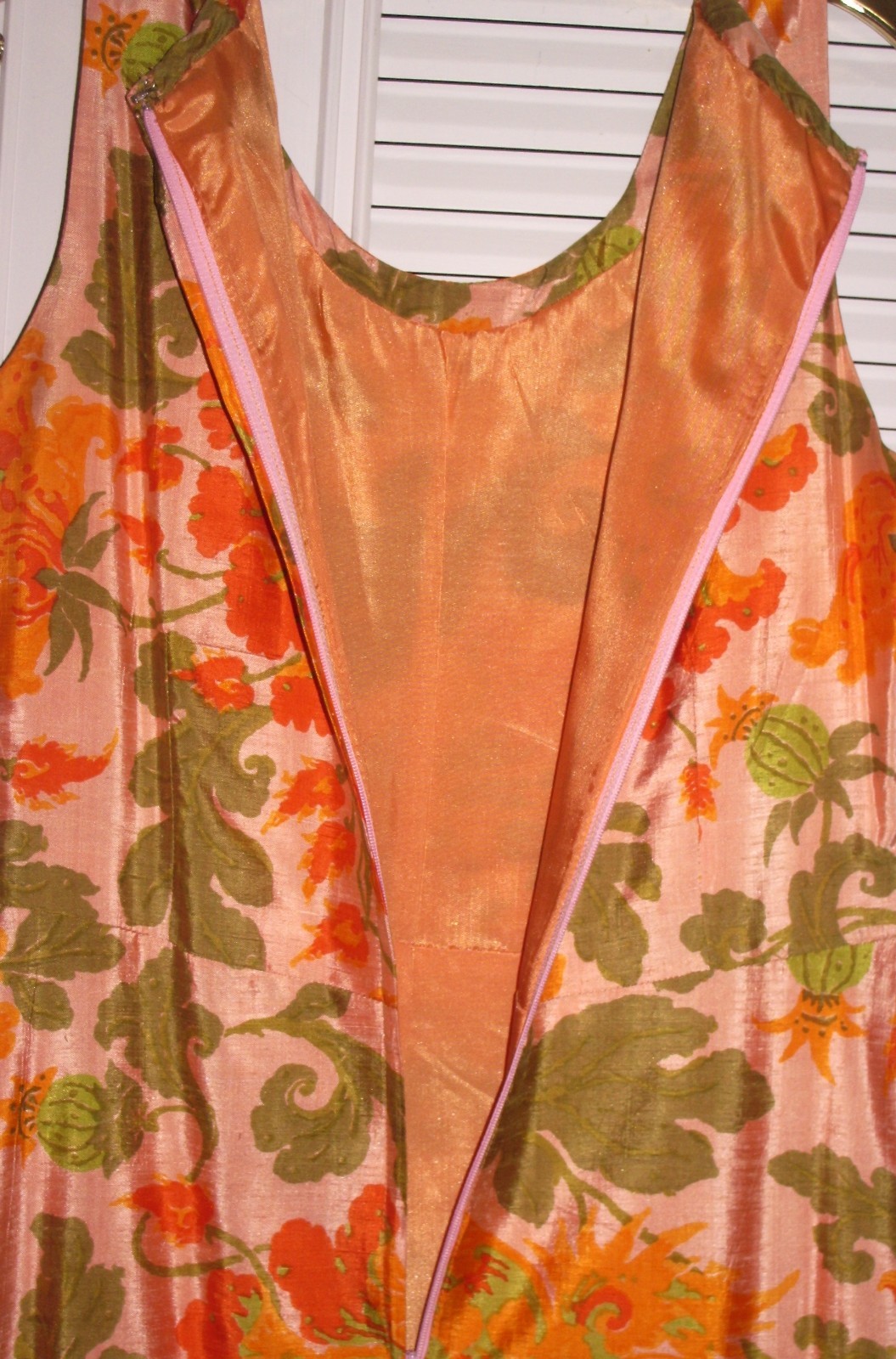 Era 60’s custom tailored floral silk lady 2 pcs dress jacket stunning size 6-8