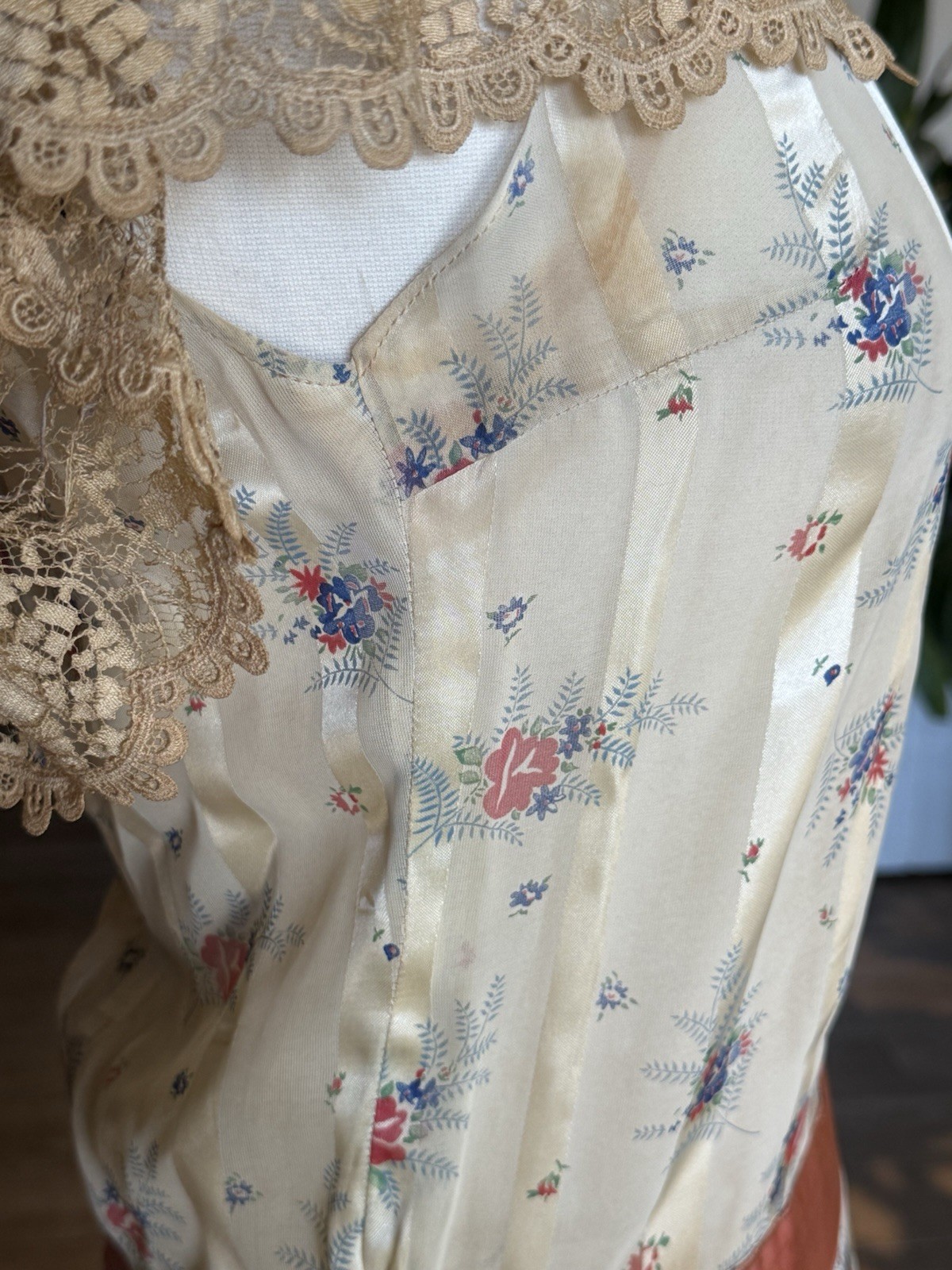 Vintage 1920s Paramount Studios Silk Floral Ribbon Stripe Day Dress 20s Antique