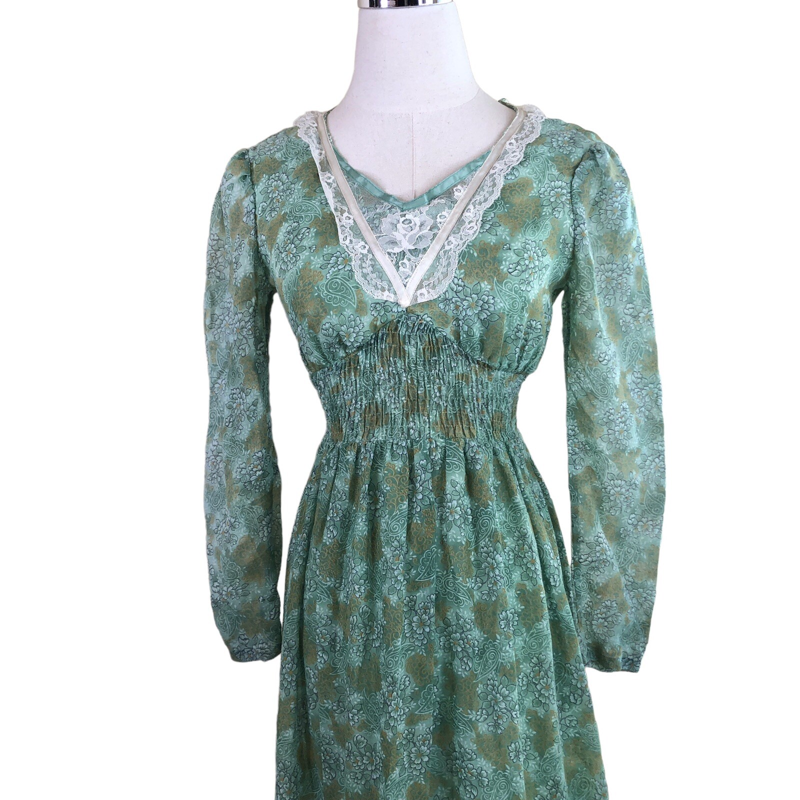 Vintage Maxi Prairie Dress Candi Jones of California ￼Green Floral Boho 70s Sz 3