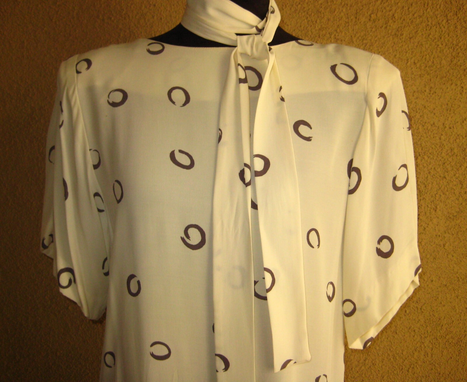 Vintage Warren Z I Magnin 80 cream abstract circles padded shoulder sheath dress