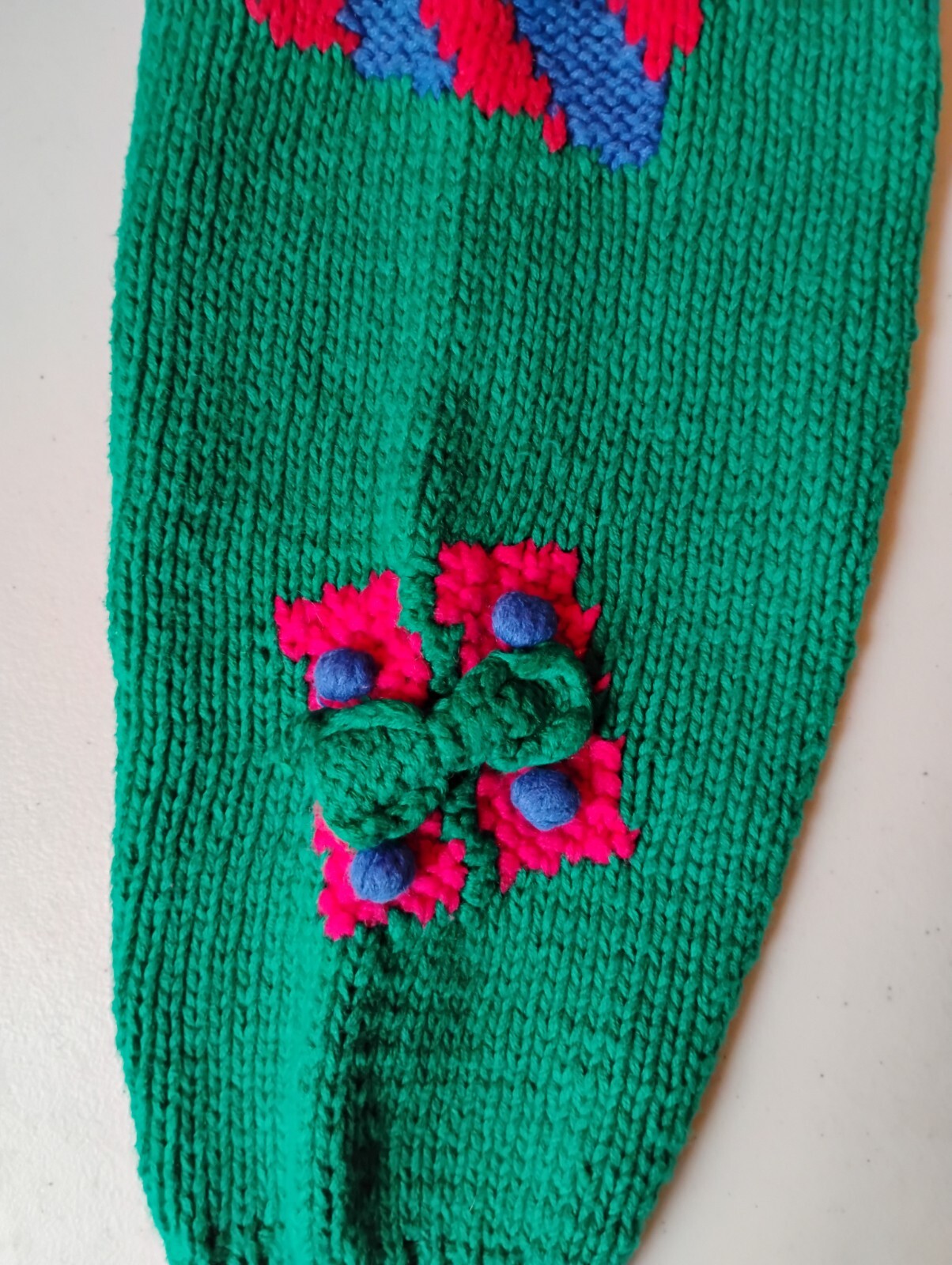 Vintage Robert Scott LTD Green Gift Presents Sweater Size Large