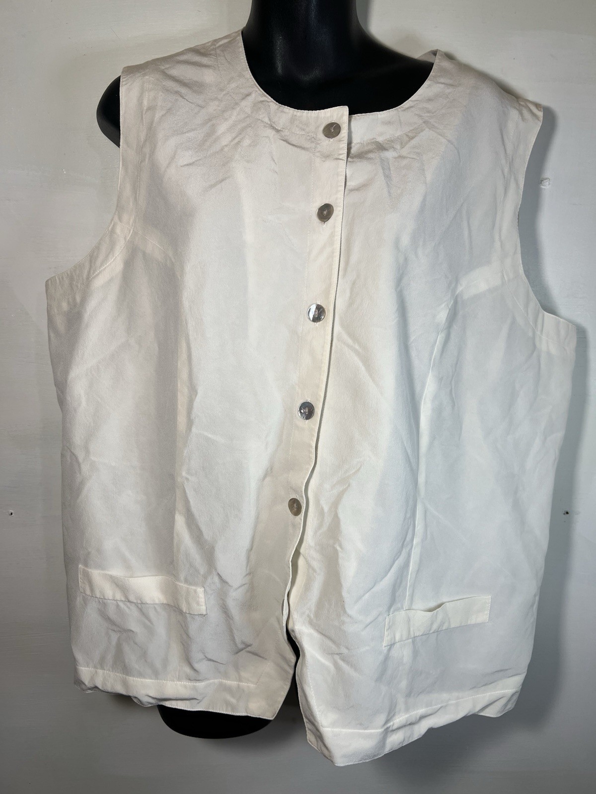 Vintage Stephanie Andrew’s Silk Top Beige Sport Vacay Shell Buttons Women’s Us1X