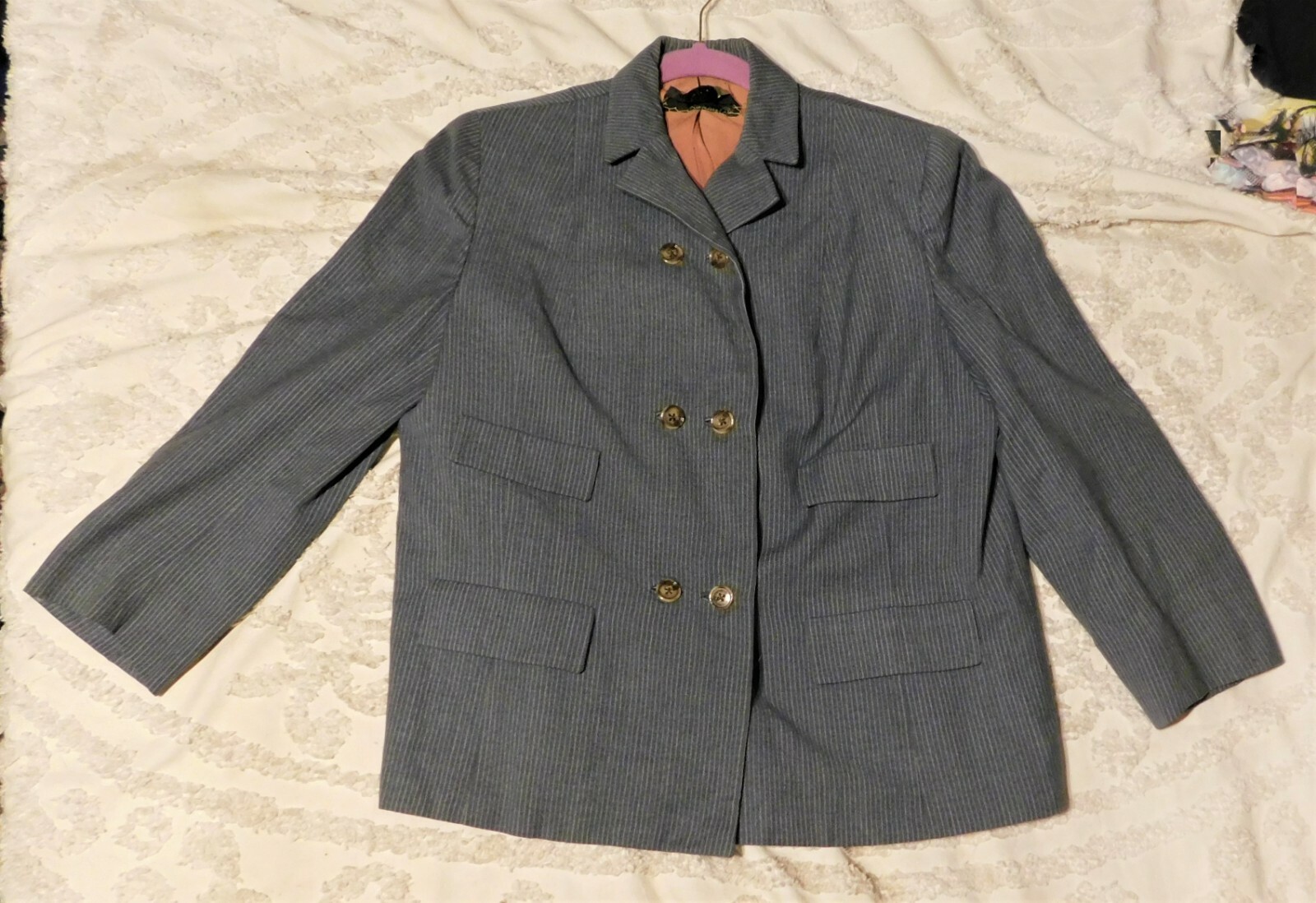 Vintage 1940’s Women’s Double Breasted Worsted Wool Gray Striped Jacket