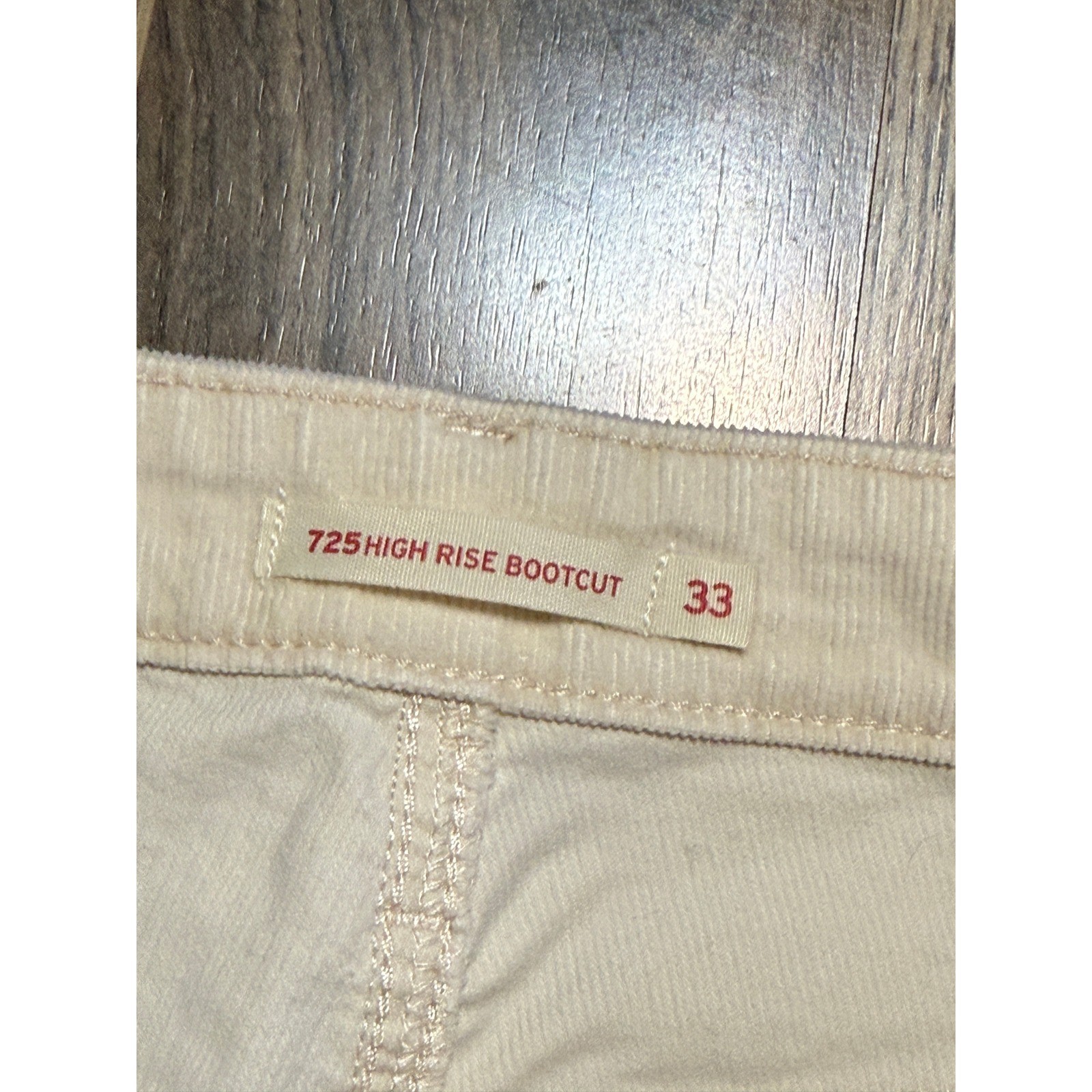 Levi’s Pants Womens High Rise Flared Leg Pockets Corduroy Pants White Size 33/32