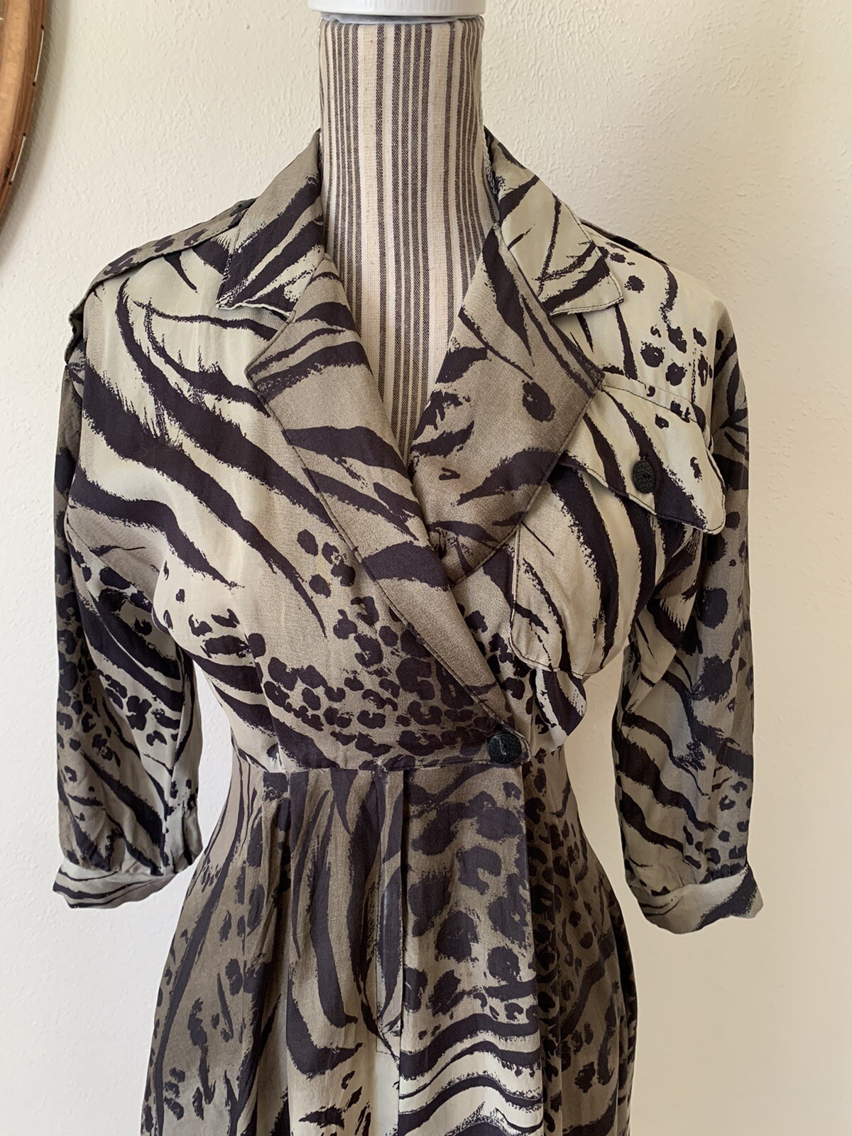 Vintage 80s Safari JT Petites Green Animal Tiger Dress Womans S Petite