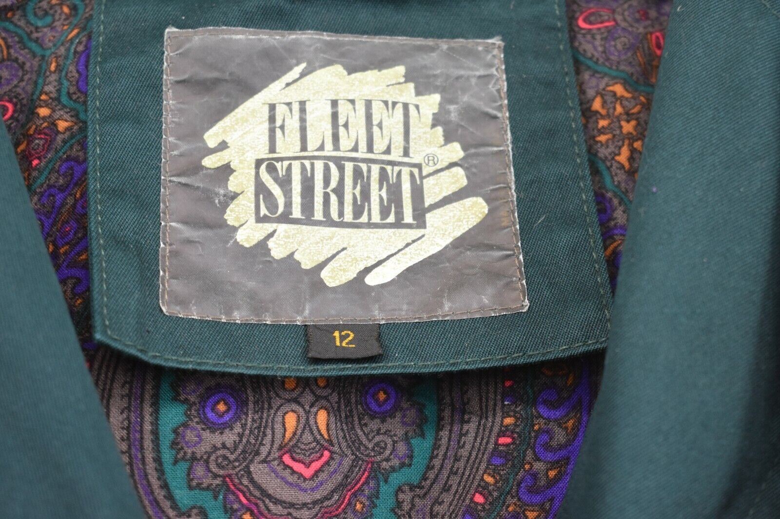 VTG Fleet Street Women Green Button Front Collared Long Fold Cuff Winter Coat 12