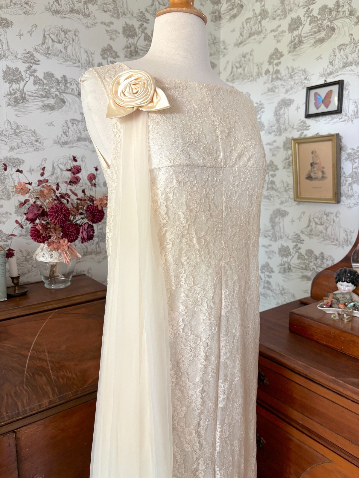 Vintage 60s Cream Lace Wedding Gown: Nylon, Sleeveless, Detachable Rosette Train