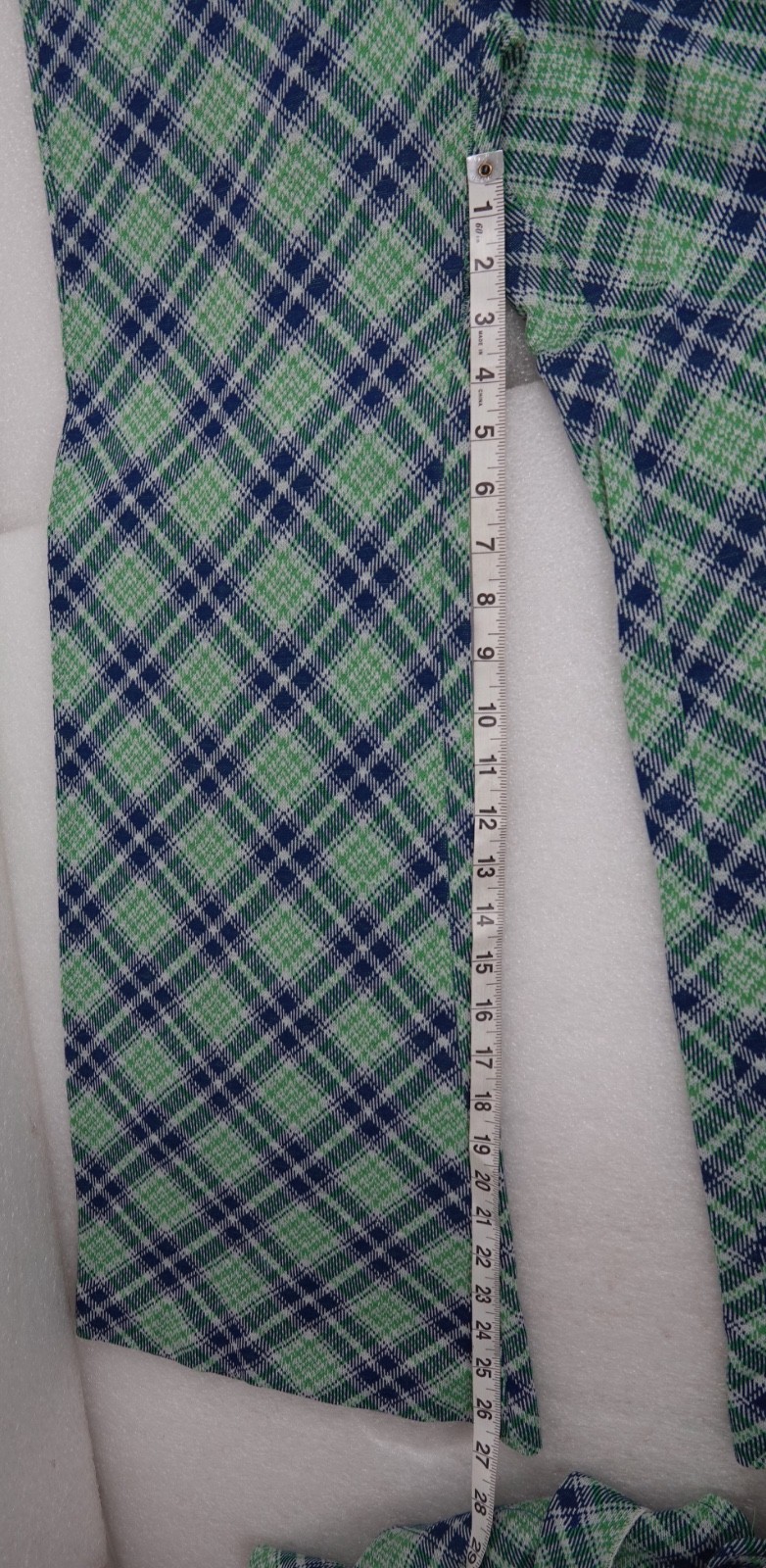 WOMANS VINTAGE 3 PIECE COS COB GREEN & BLUE PLAID ACRYLIC USA SIZE 11/12