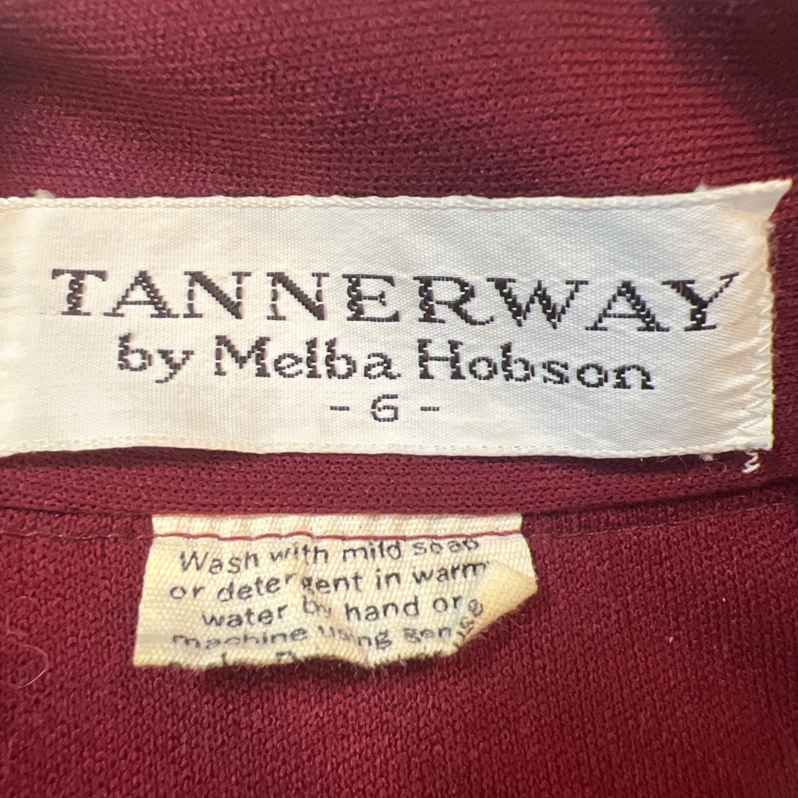 Tanner way By Melba Hobson Sz 6 Button Up Burgandy VTG 70s
