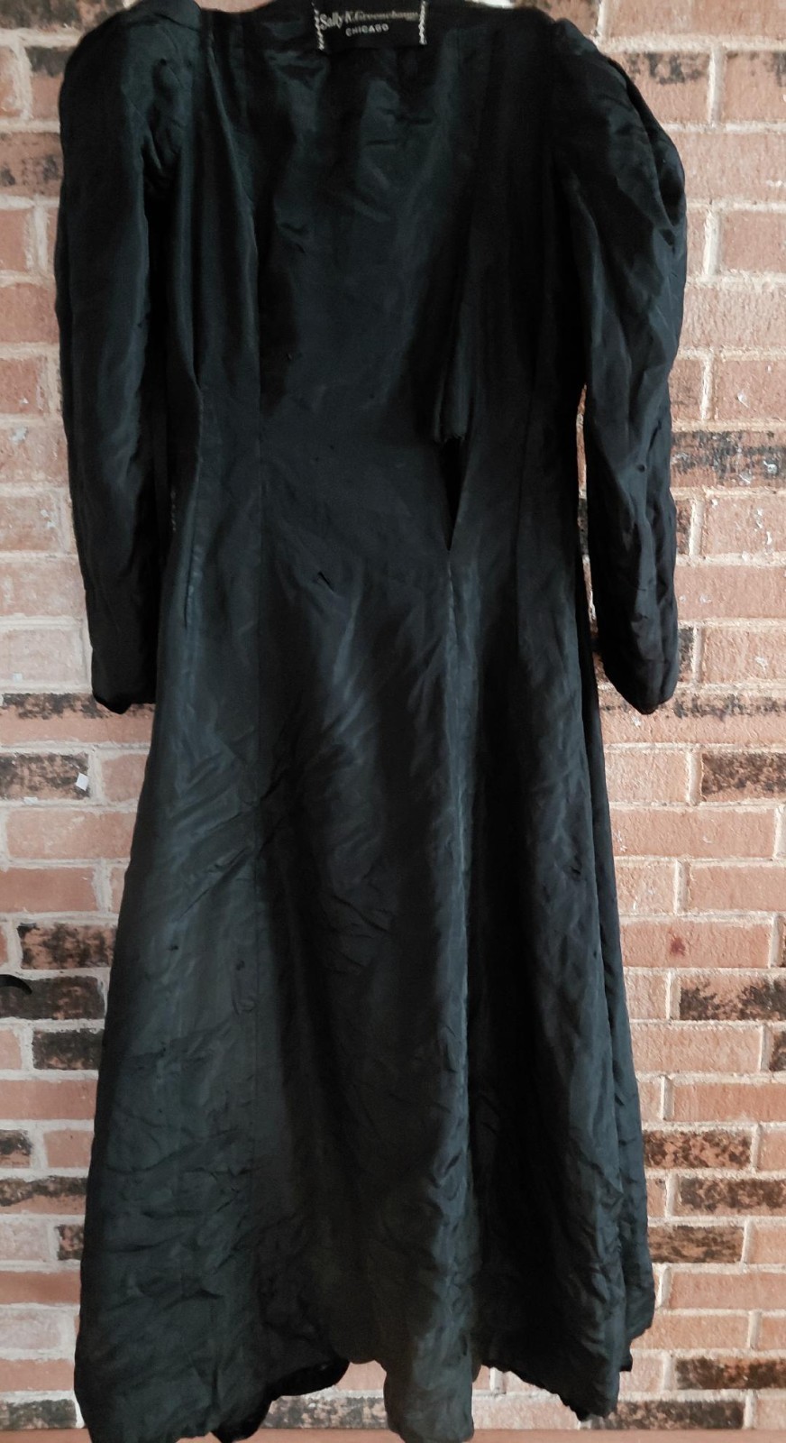 Vintage Sally K Greenebaum Black Velvet Opera Coat w/Ermine Collar AS-IS