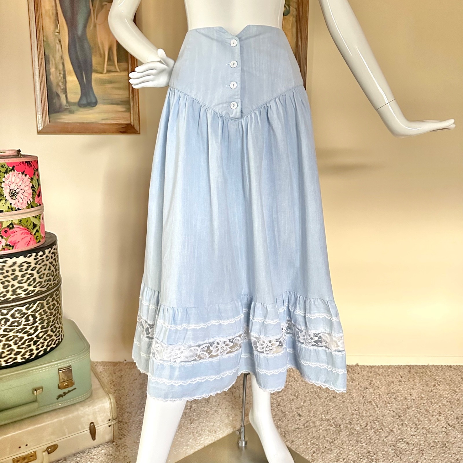 Vintage 70s/80s Blue Chambray Tiered Prairie Skirt Cottagecore Peasant Midi S