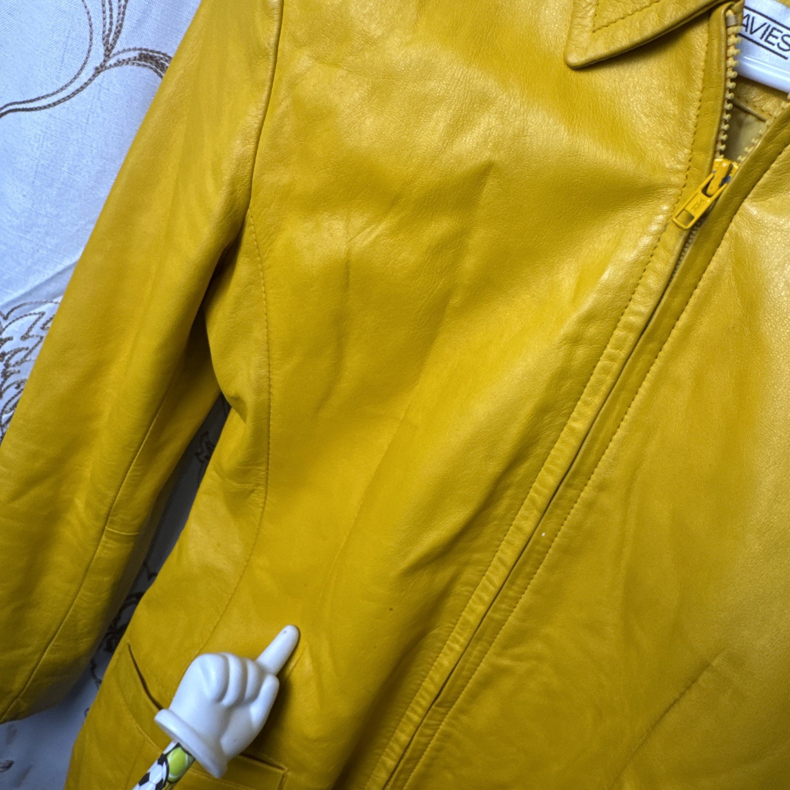 Yellow Lamb Nappa Leather Jacket Evan Davies 6 1980’s Vintage Pre-Owned Pockets