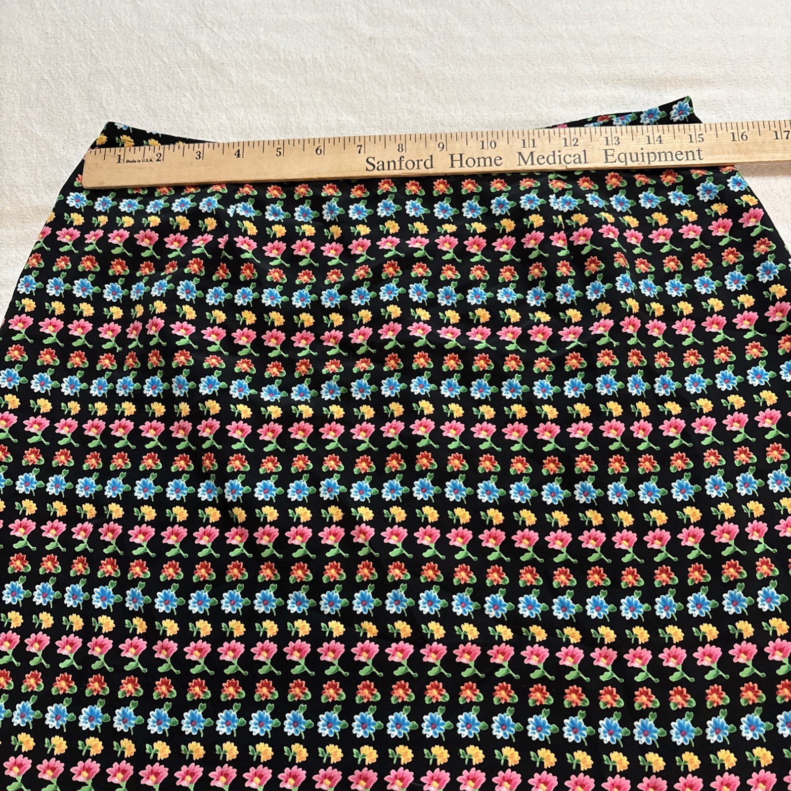 VTG 90’s Compagnie Internationale Express Skirt Black Floral Artsy Sz 11/12