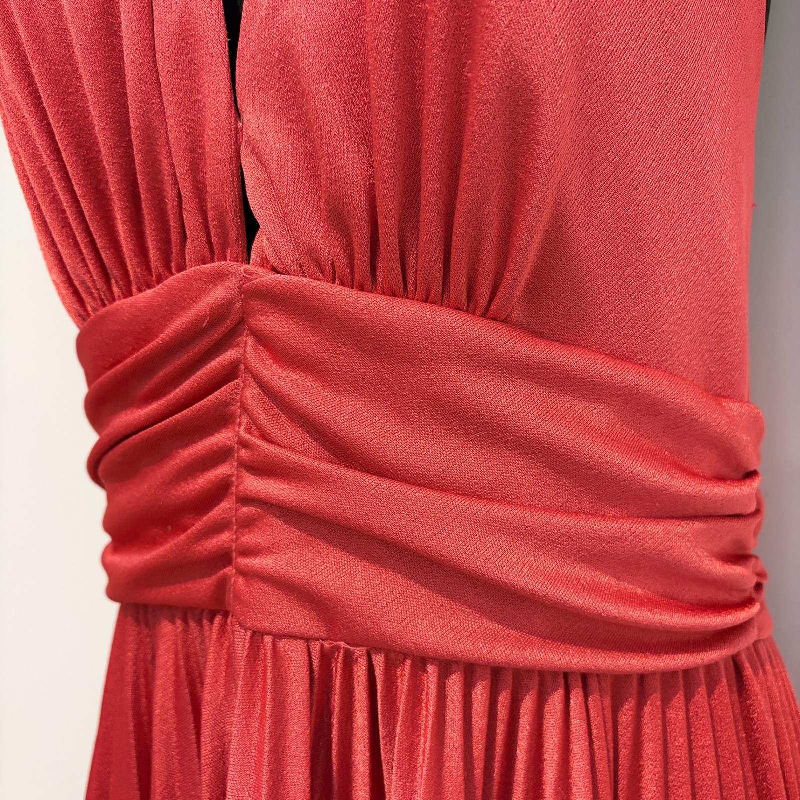 Vintage Halter Dress Pleated Ruched Plunge Red Size M L38 W15