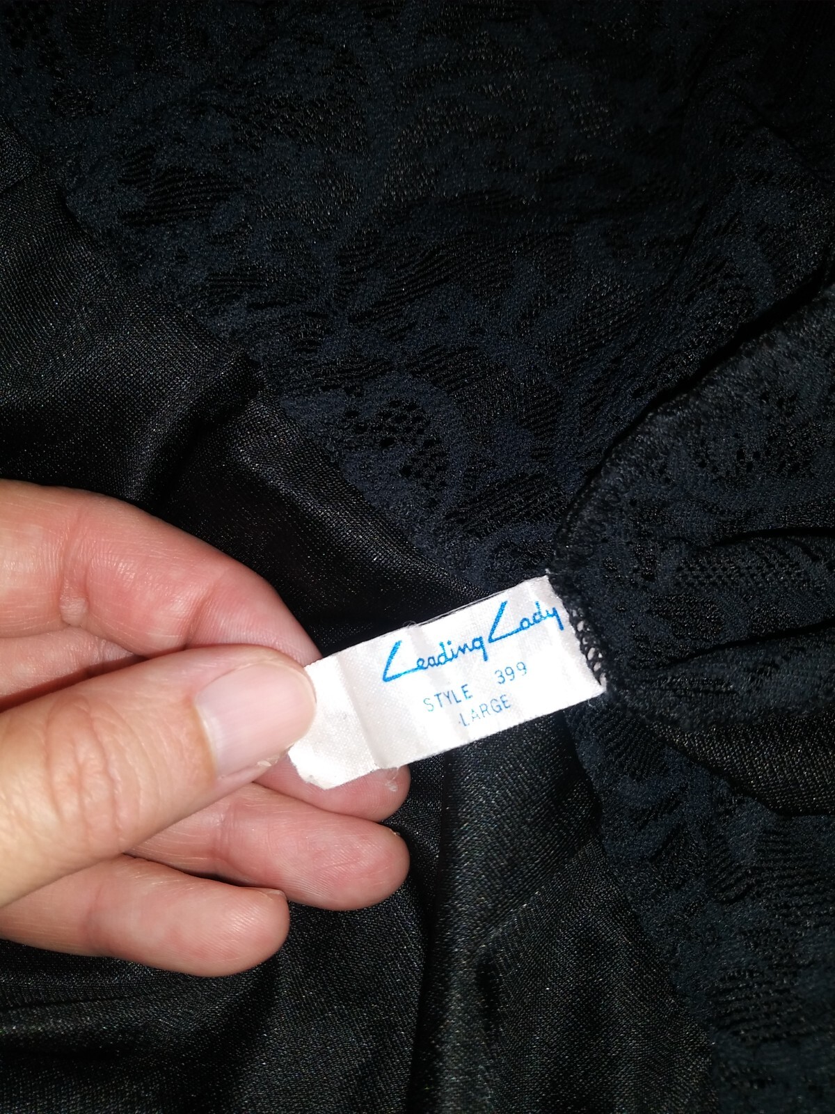 VTG SILKY WIDE Shiny Chantilly Lace SLIP PETTICOAT SISSY FRILLY SLIP L Lingerie