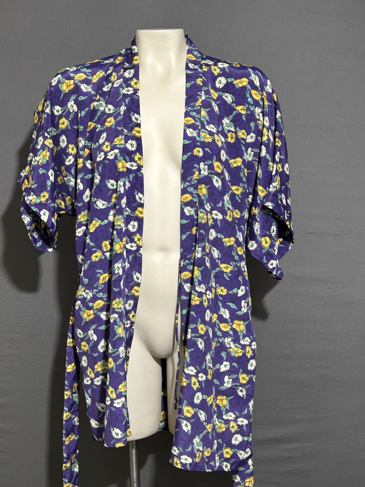 Lily Of France Vintage Kimono Robe Sz Small Purple W/ Floral Print