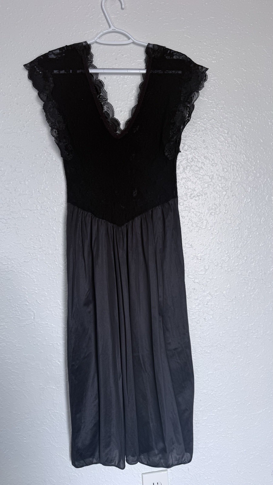 Vintage 80s Black Nightgown Satin Lace Bodice Sz M