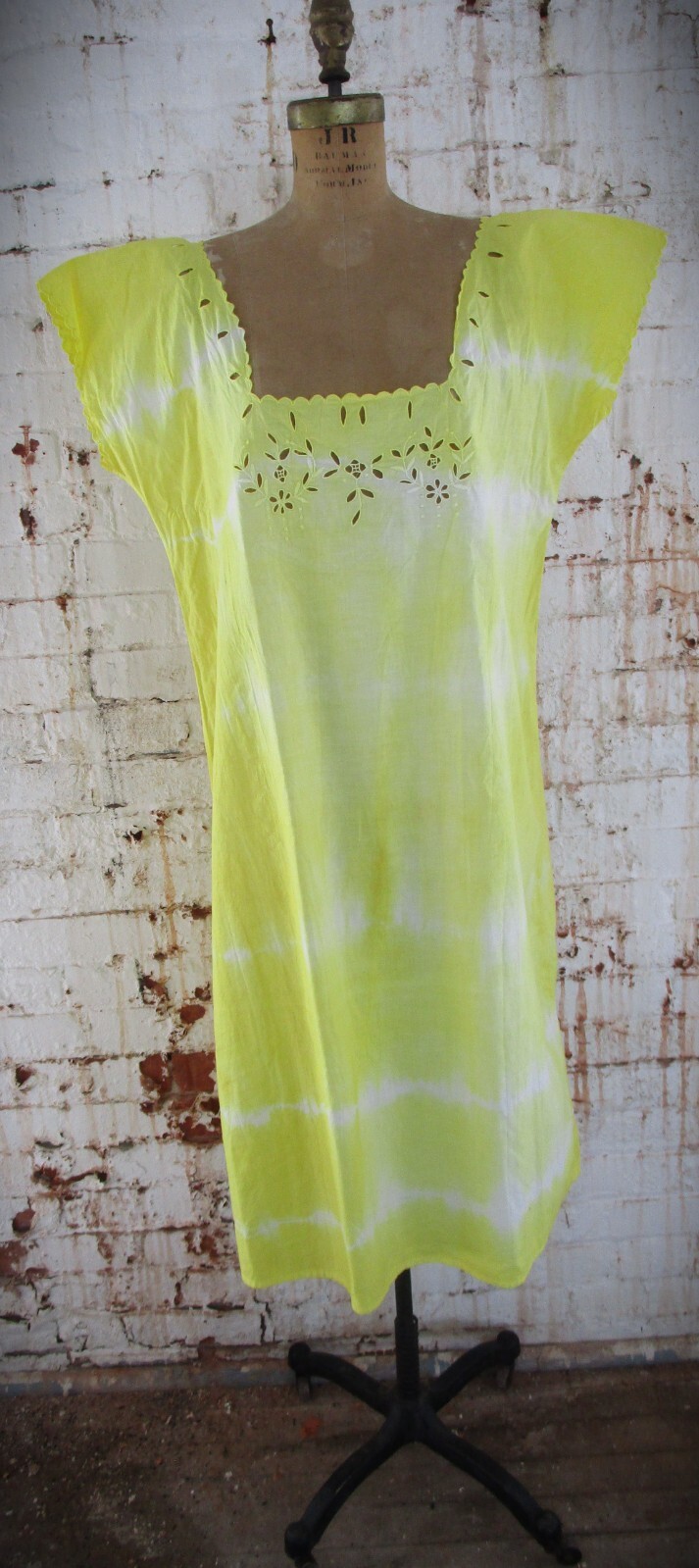 1900’s Lemon Yellow Slip Dress Dyed Cotton Cut Out Bodice Antique Lingerie M
