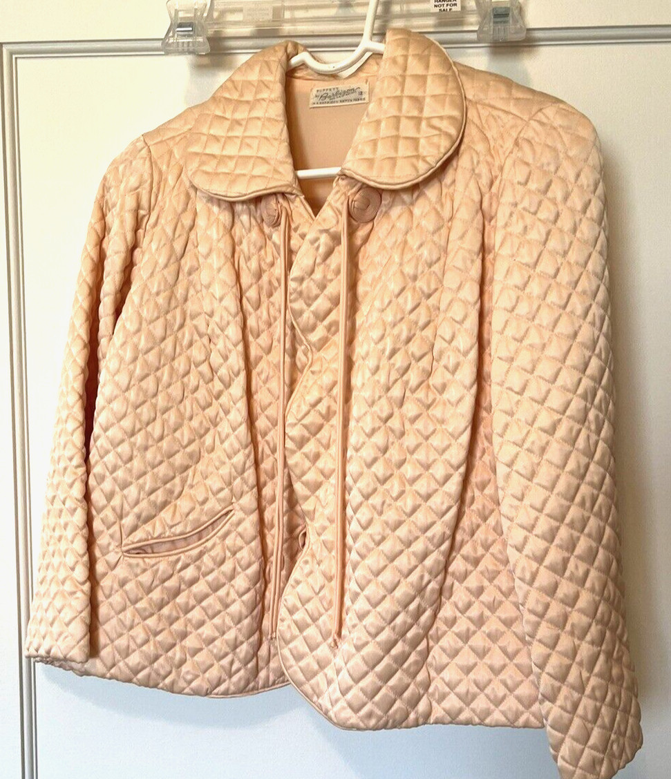 VTG 50s 60s Barbizon PEACH WOMENS Quilted Rayon Bed Jacket SZ 12 3/4 Sleeve