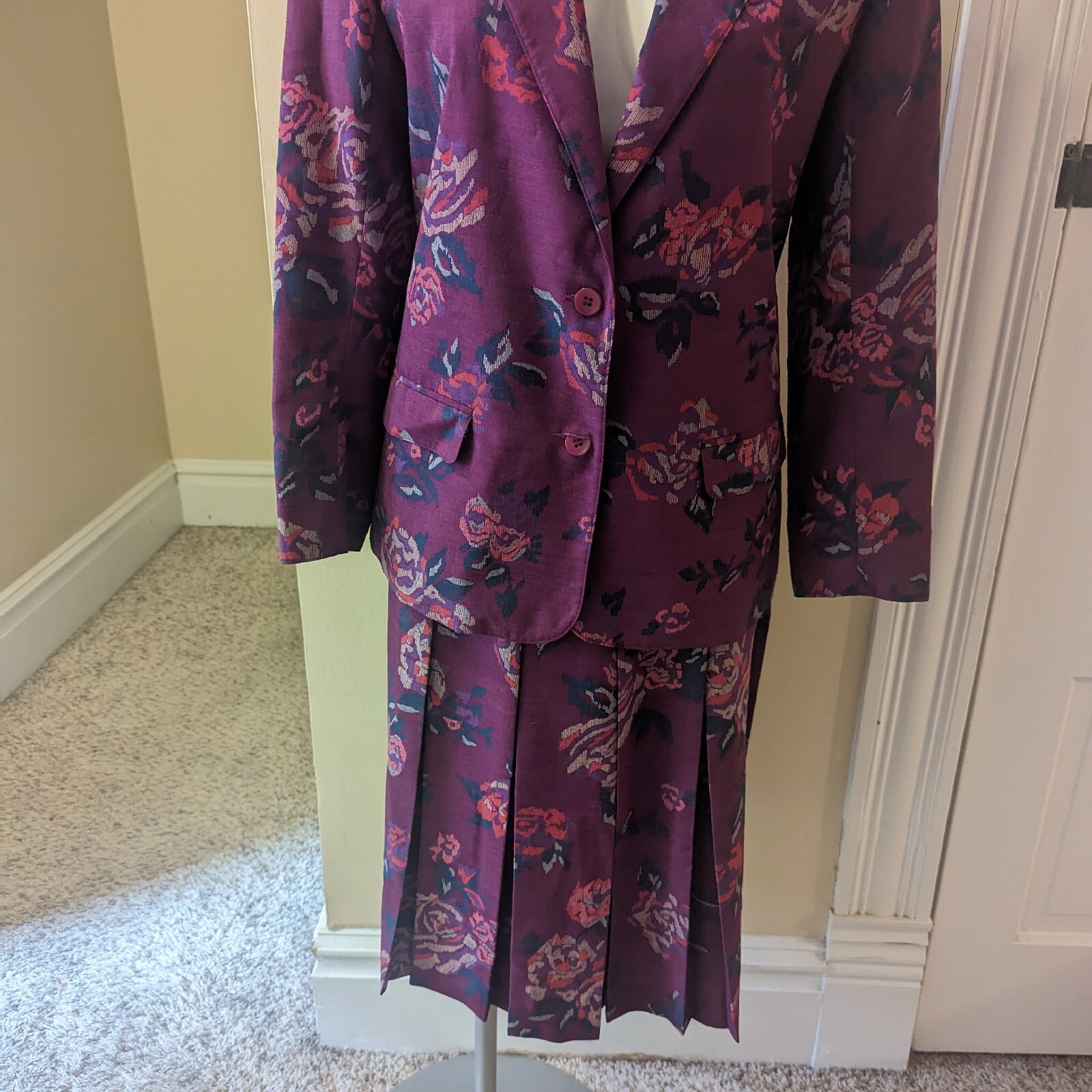Vintage Patchington purple floral print skirt suit set with scarf size 8