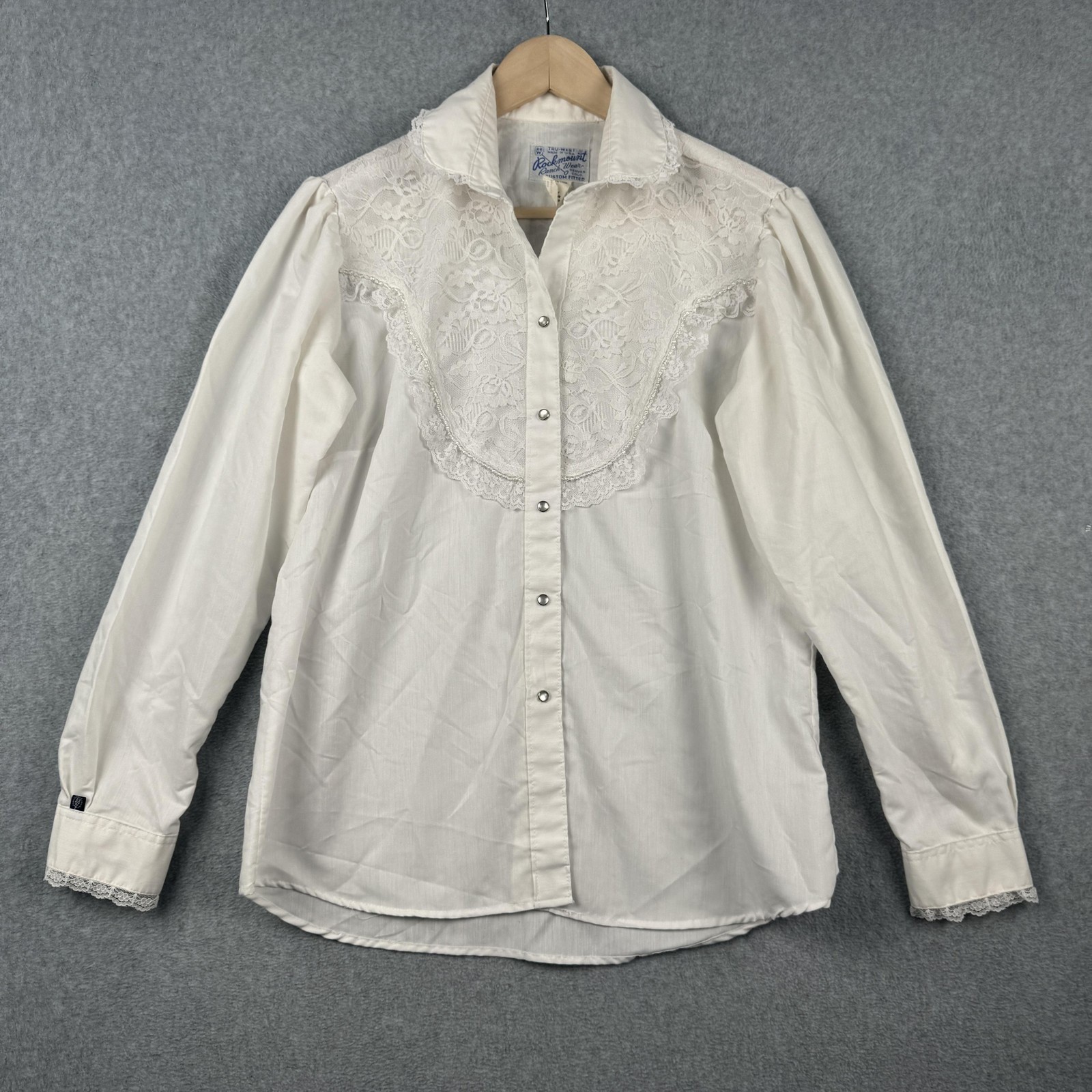 Rockmount Ranch Wear Western Shirt Womens 38 White Lace Yoke Pearl Snap Vintage