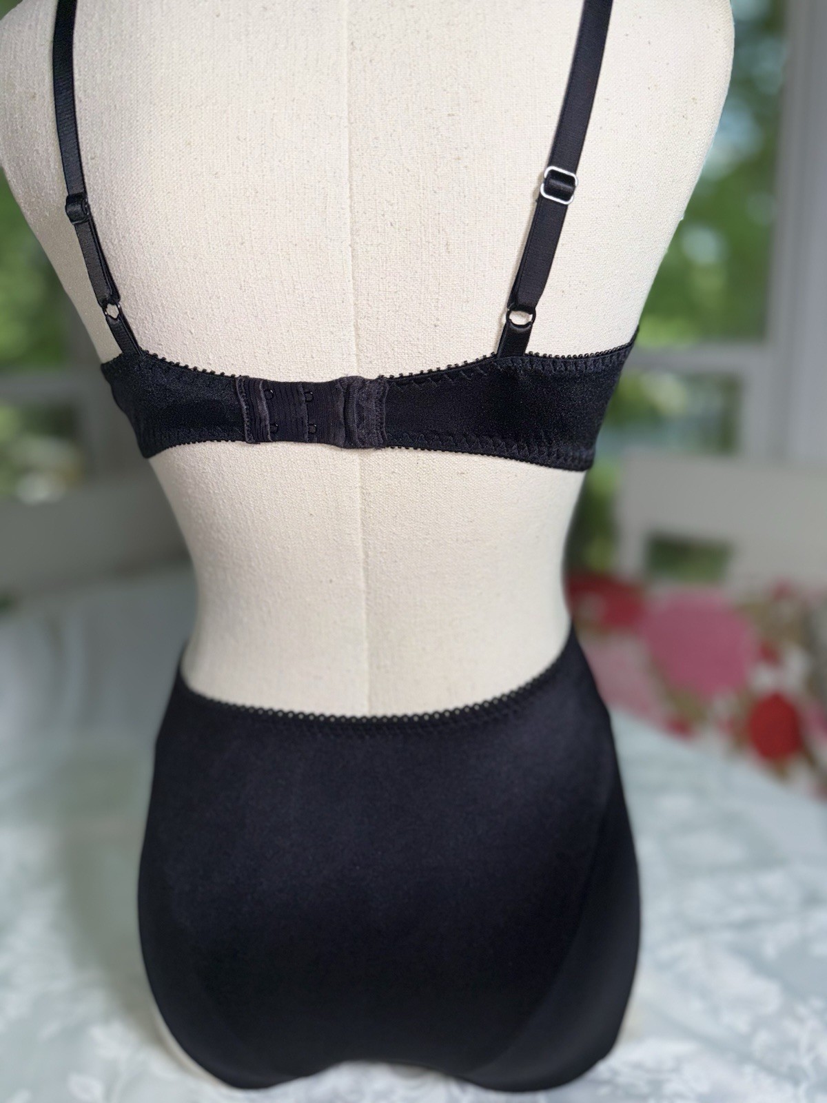 Vtg Y2K Vassarette Bra Satin Scroll & Vanity Fair Panty Brief Set 7 L Black 38C