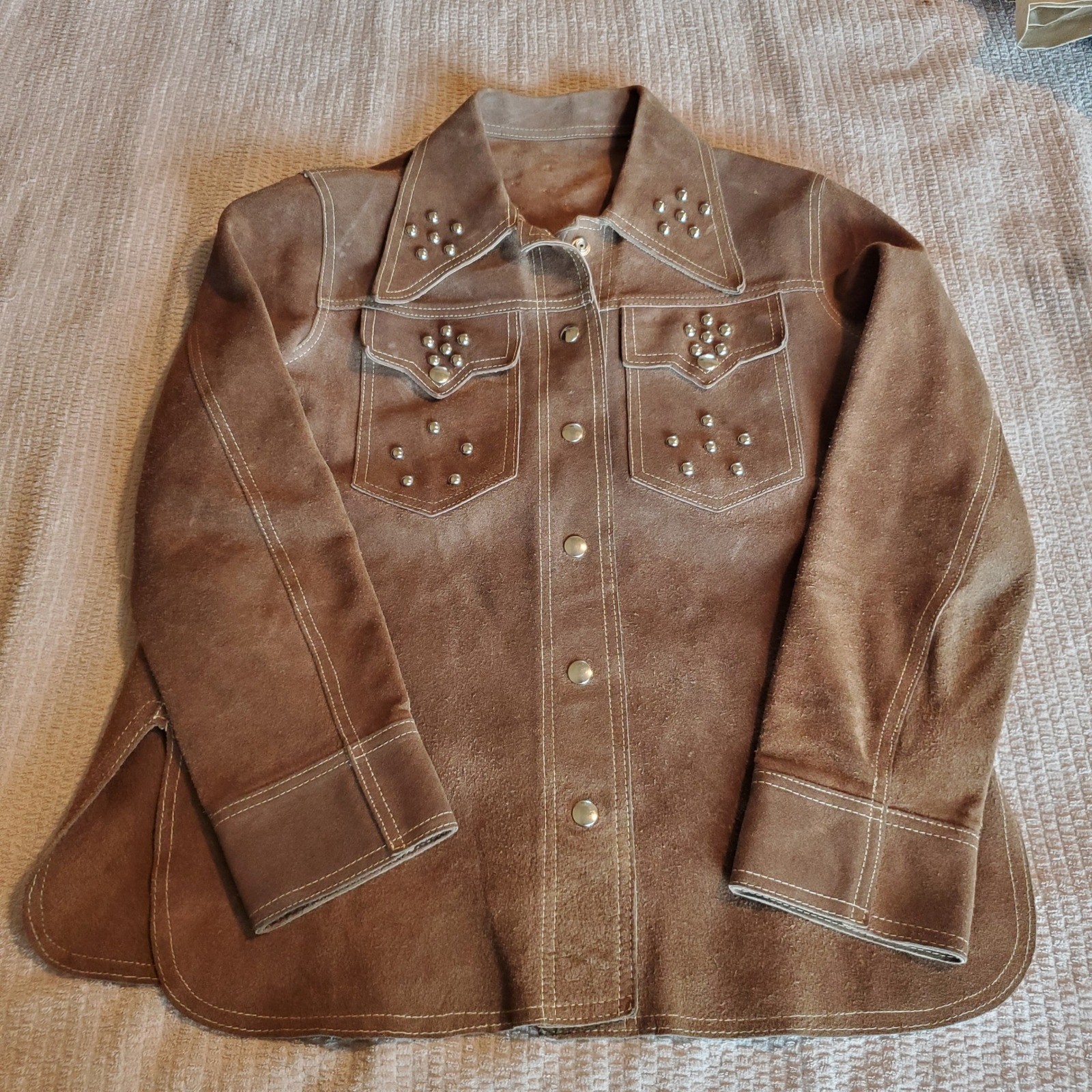 Vintage 70’s Brown Suede Leather Western Studded Snap Front Jacket Womens small