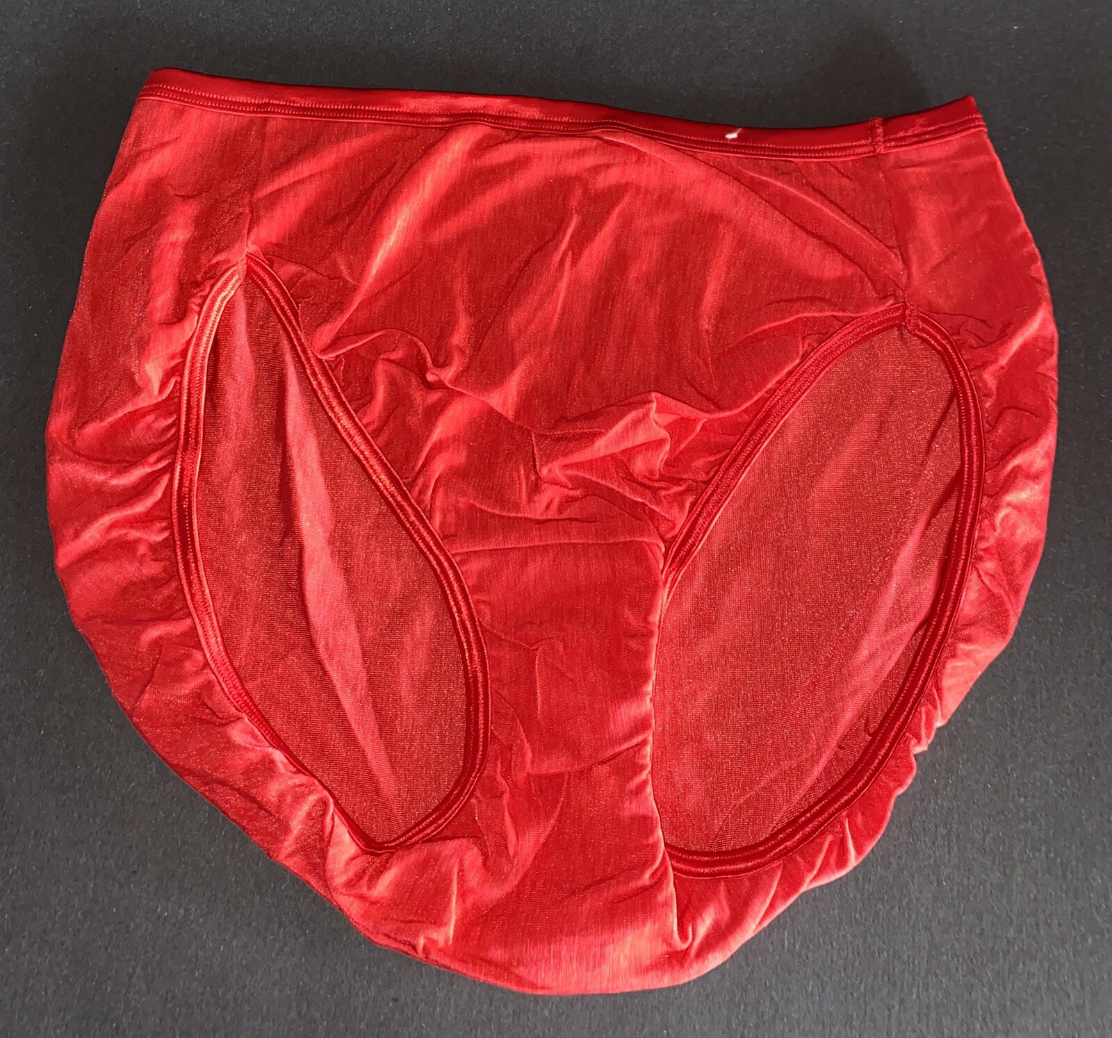Vanity Fair Y2K 13-108 Red High Waist Nylon 7 L Vtg Bikini Underwear Panties