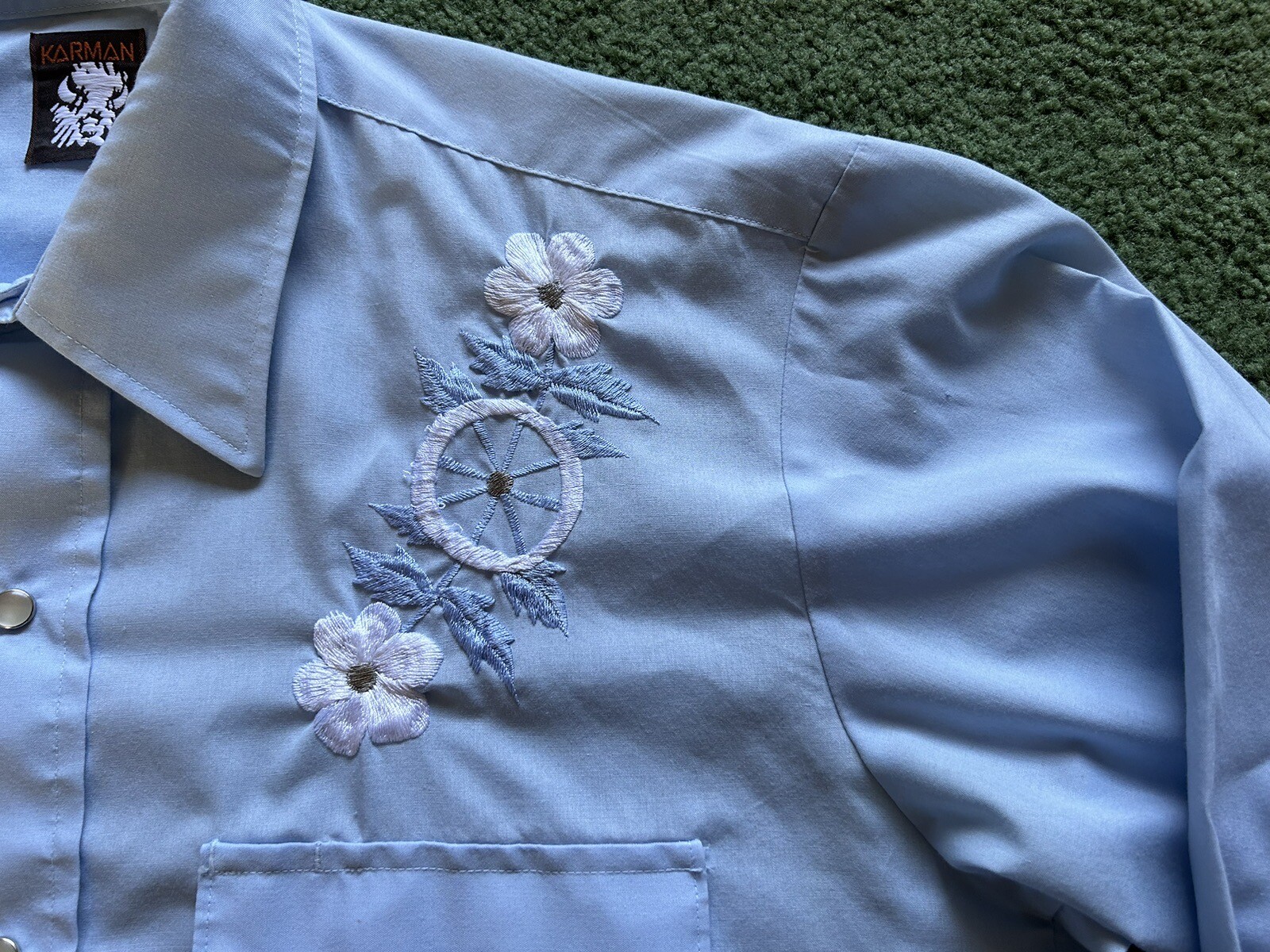 Vintage Women’s Karman Pearl Snap Button Down Long Sleeve Blue Western Shirt