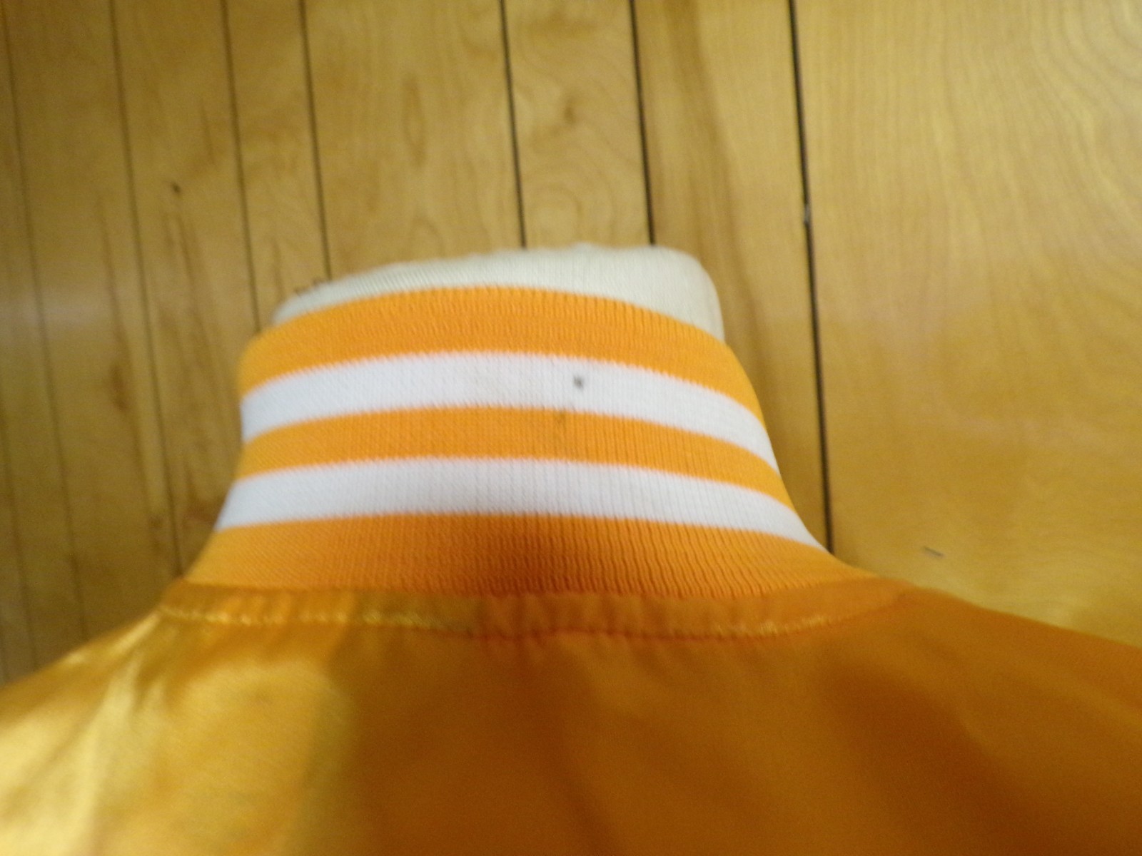 Vintage SWINGSTER Orange Nylon Jacket 34-44″ Waist Size Med.