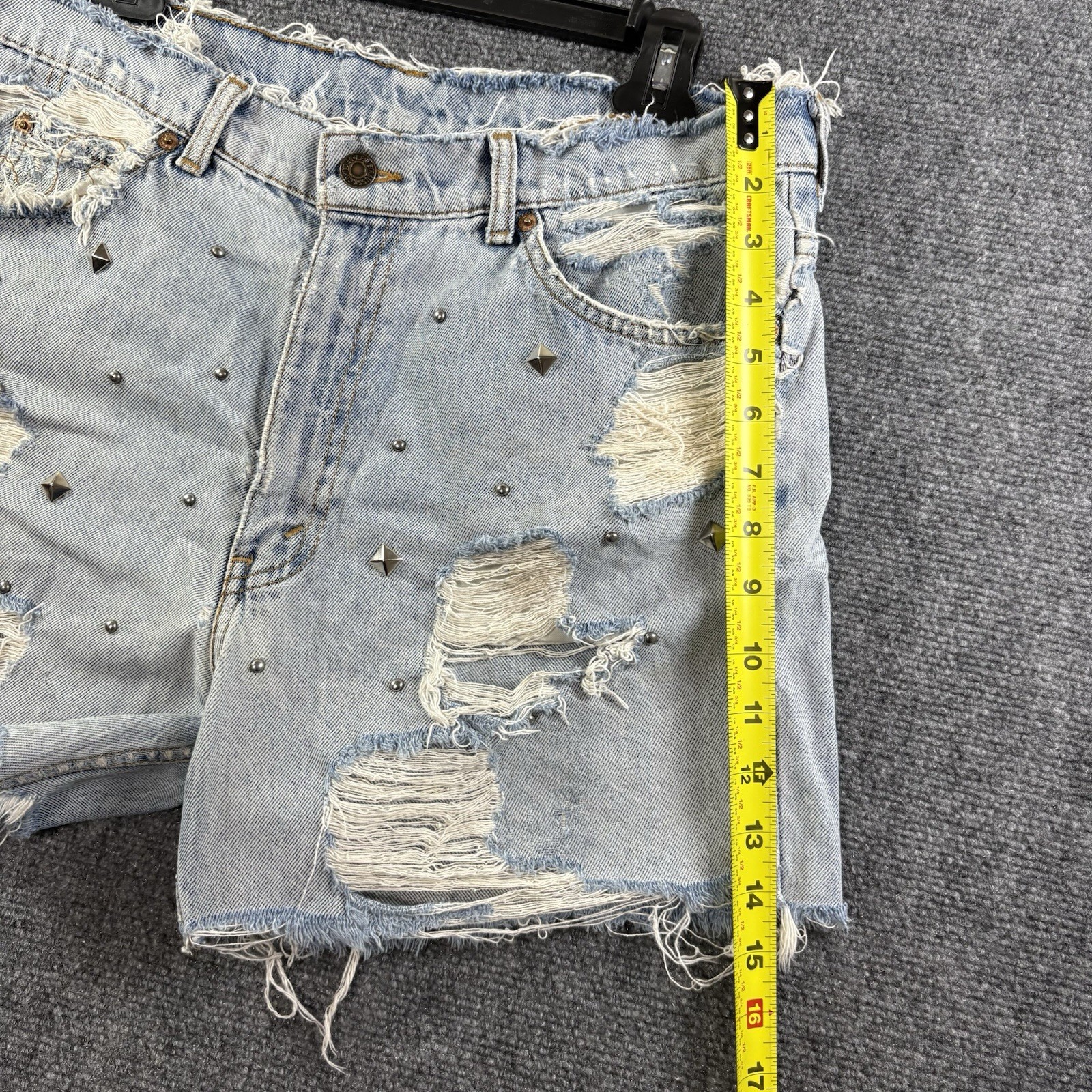 VTG Levis Orange Tab Distressed Cut Off Denim Shorts 34 (Fits 32) Studded Cheeky