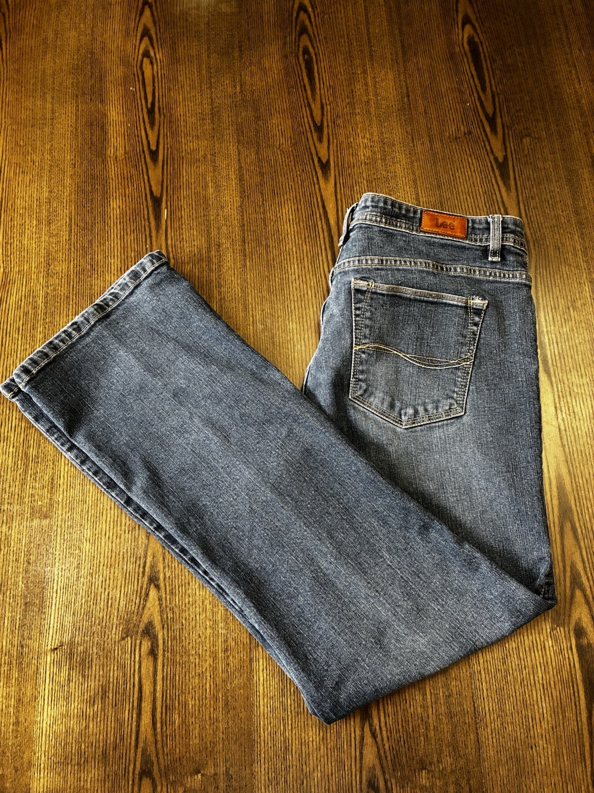 Lee Jeans Women’s 16M (36X30) Relaxed Fit Straight Leg Denim Jeans Dark Blue