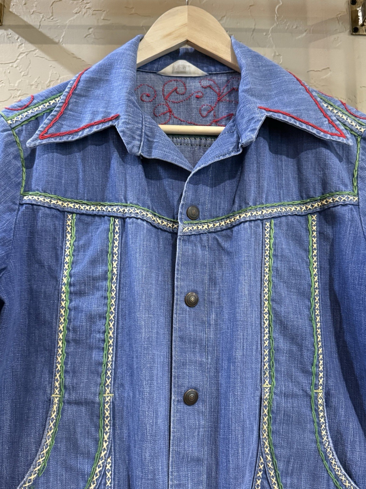 VTG 1970’s*Montgomery Ward*Embroidered “Love A Teacher It’s Educational.” Denim