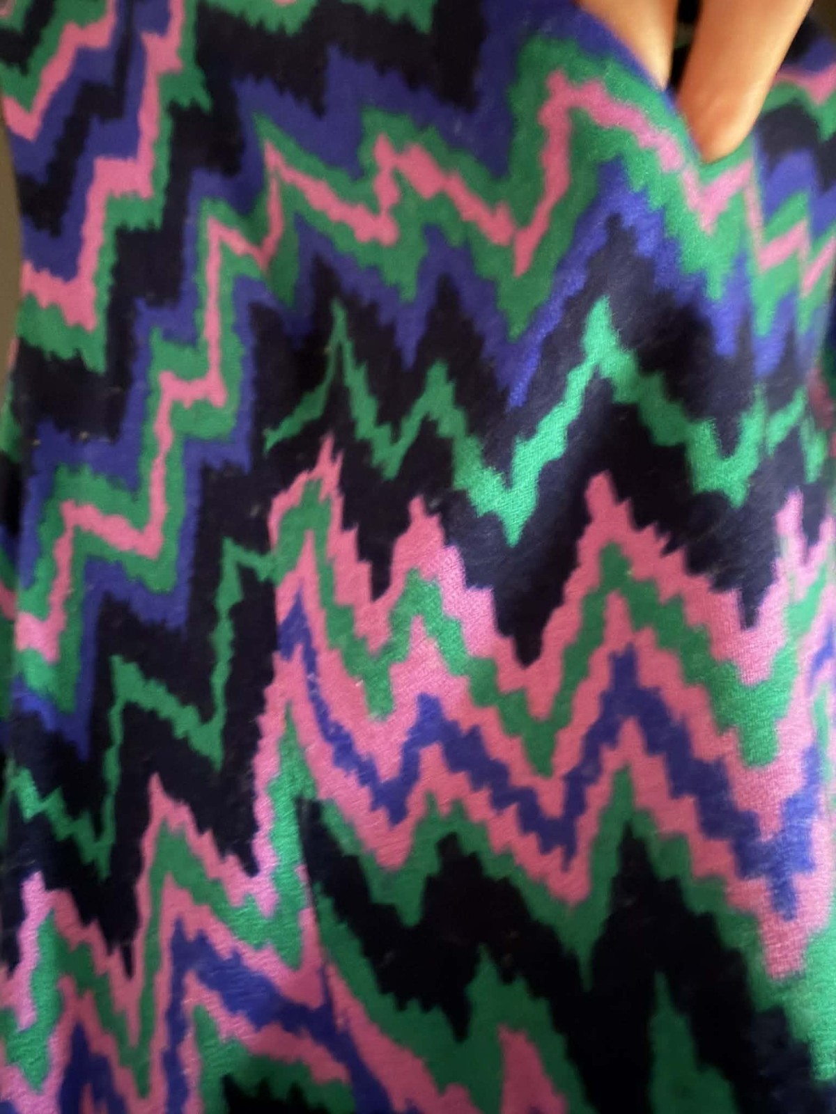 Early 1970s Mollie Parnis Boutique fit-and-flare chevron midi day dress — Small