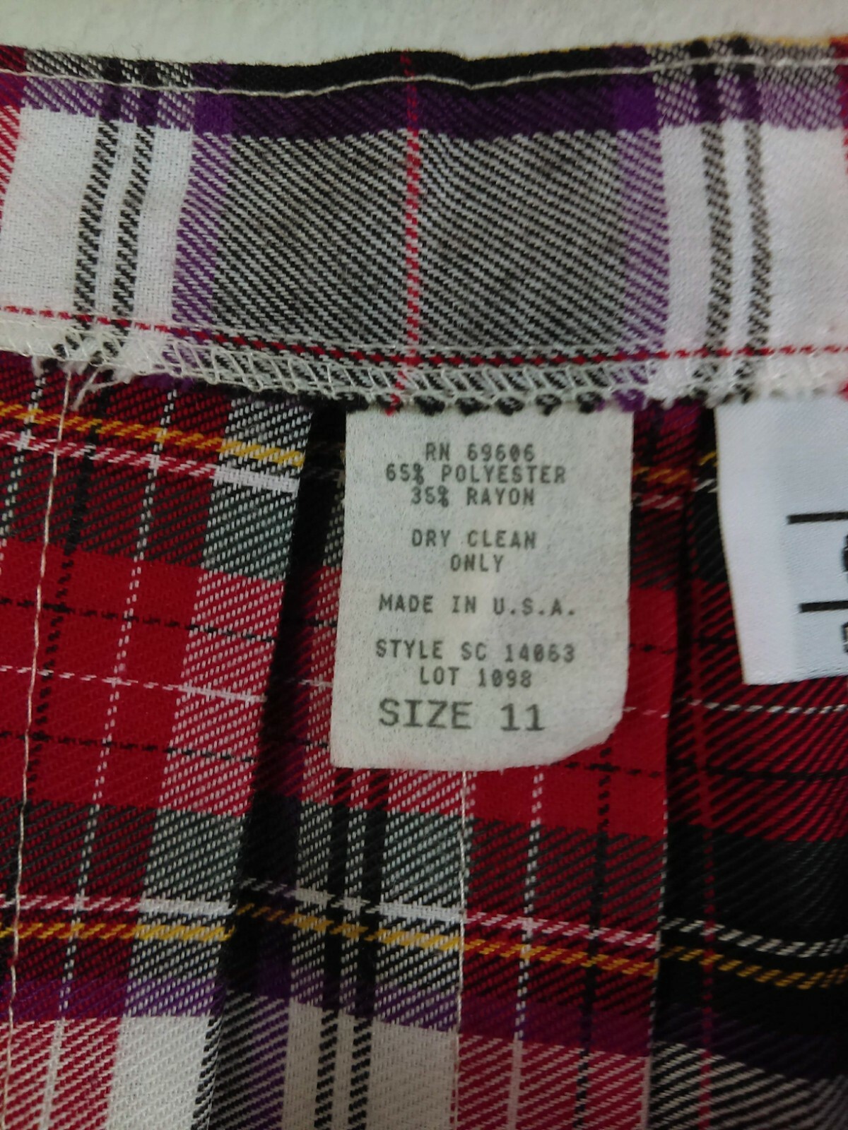 Vintage STAR C.C.C. City Clothing Co. Skirt Size 11 Red Plaid Pleated Tennis