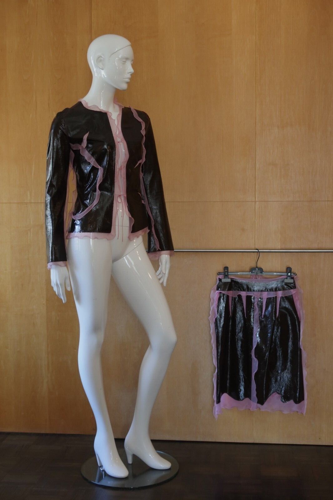 RARE Never Worn S/S 2000 Vintage Fendi by Karl Lagerfeld Patent Leather Suit 38