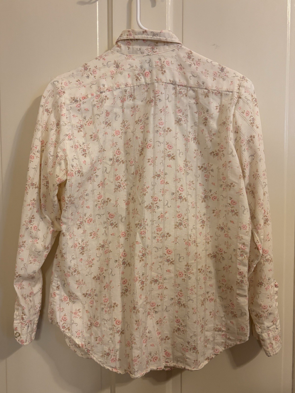 Women’s Vintage Cos Cob Floral Button Up Long Sleeve Blouse W/ lace trim Sz 16
