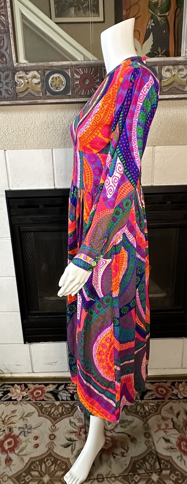 VTG 60’s Mod Hippie Maxi Dress Groovy Psychedelic Pattern Armpit-armpit 17” Sm