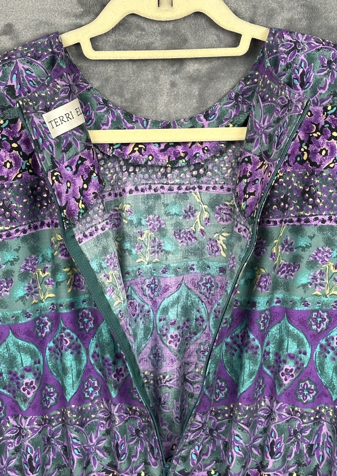 Vintage Terri Ellen Dress Womens 18 Tall Green Purple Rayon Blend – Missing Belt