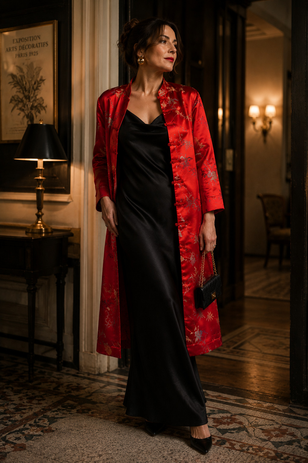 Vintage Kimono Silk Coat Red China Coat 70s Embroidery Silk Size 38 40 42
