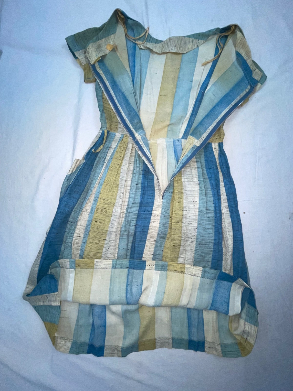 VINTAGE 60S 70S WOMENS STRIPE PARTY COCKTAIL MOD DISCO RETRO BLACK FLECK DRESS