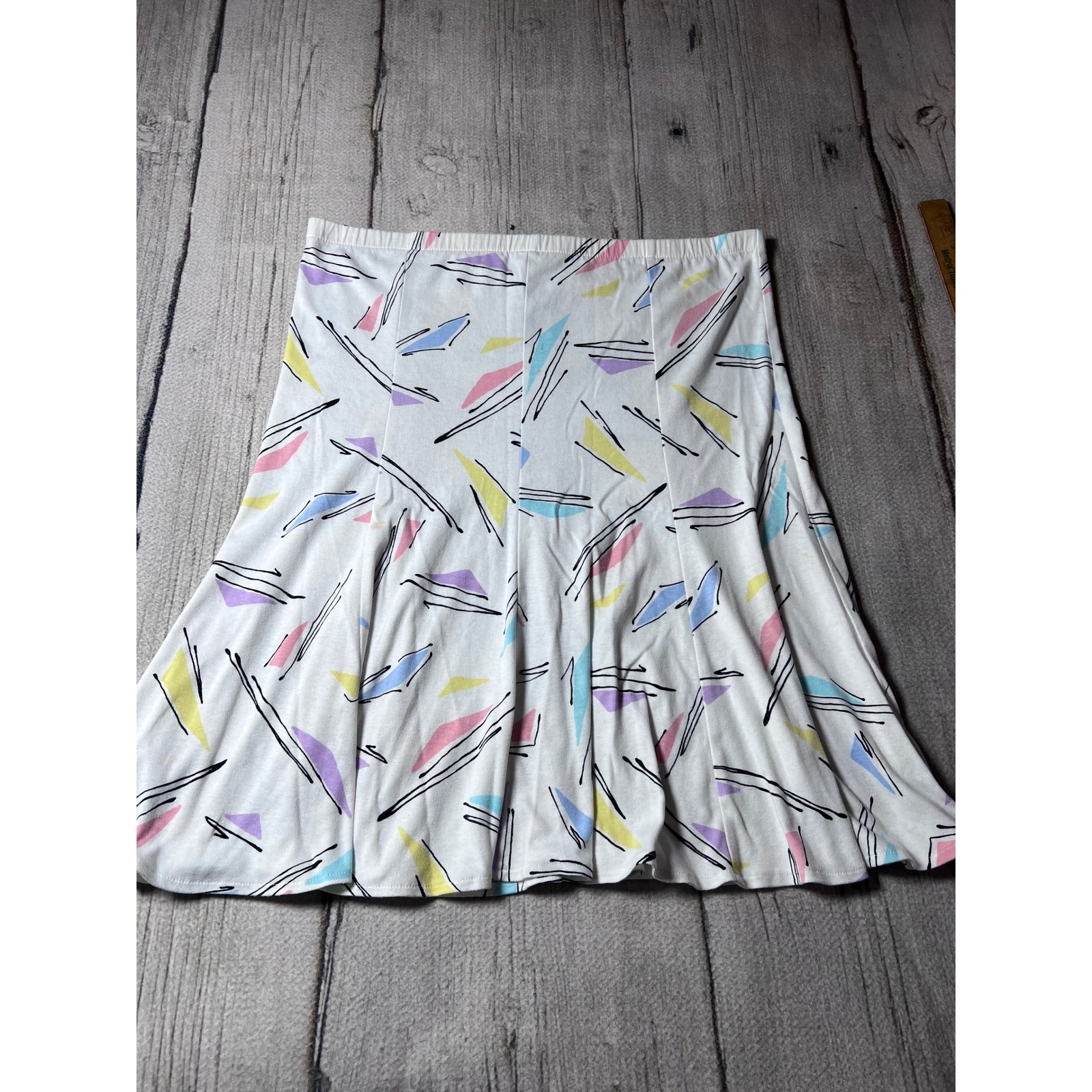 Donkenny Skirt Women Small White Geometric Abstract Print 80s Vintage