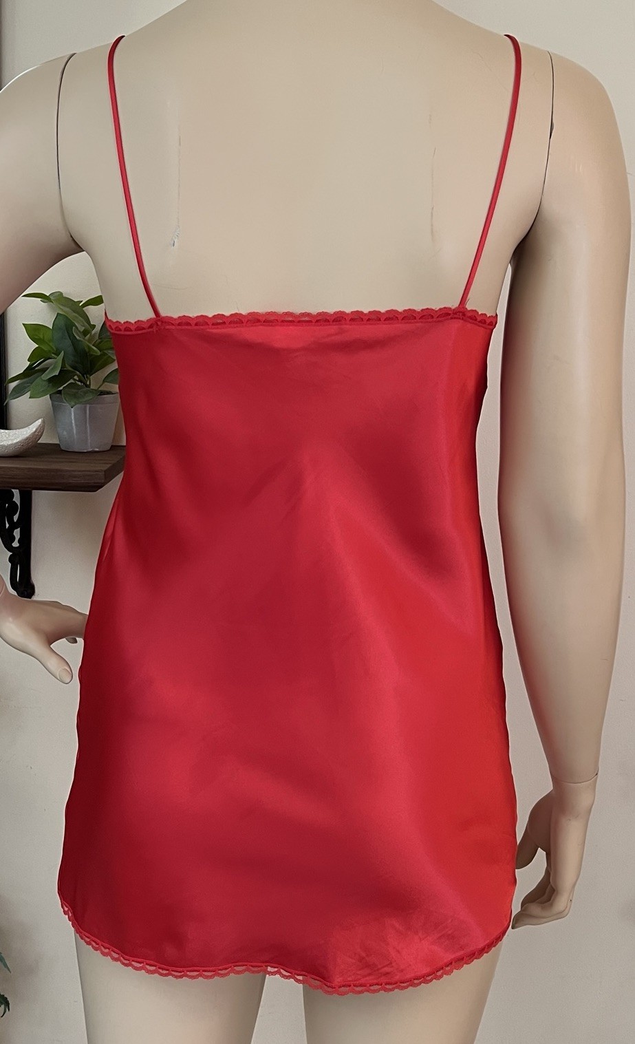 Vintage Lady Manhattan Red Lace Trim Bow Size LARGE 40 USA Pin Up Sexy Chemise