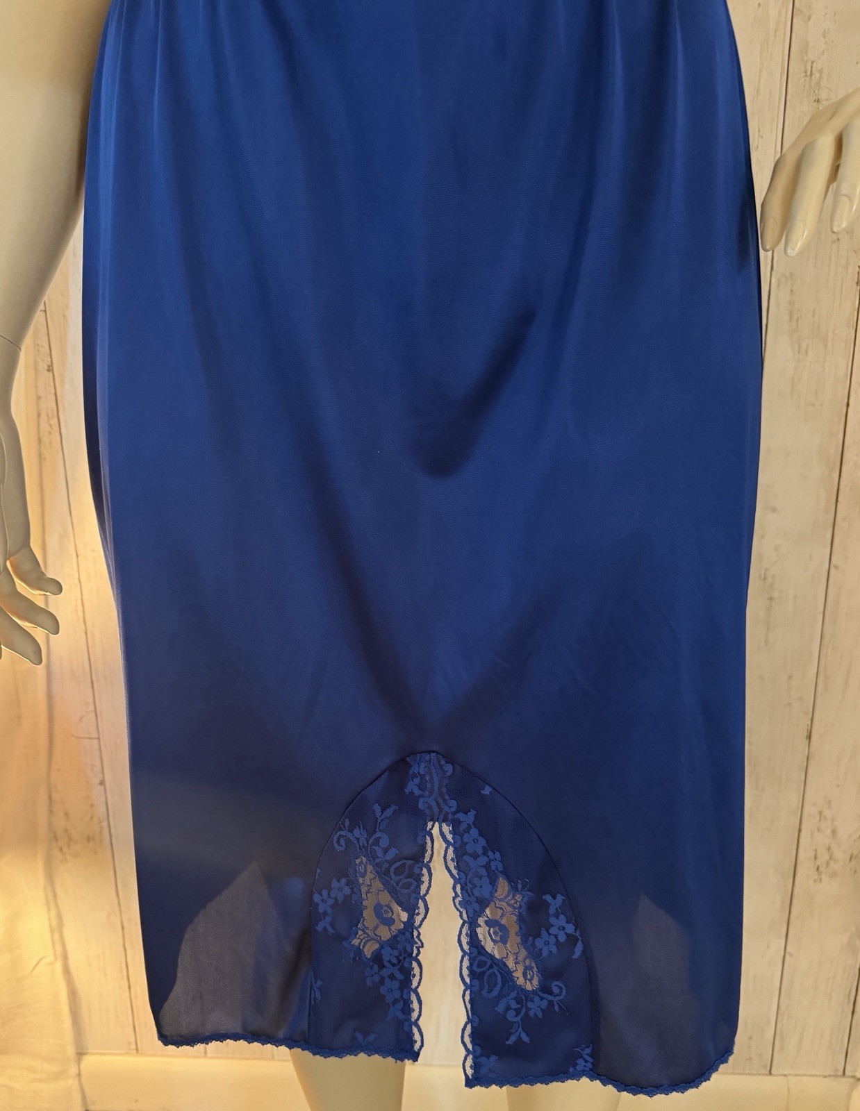 Vintage Kayser Blue Nylon Half Slip XL Tall USA Antron III Lace Vent Lingerie