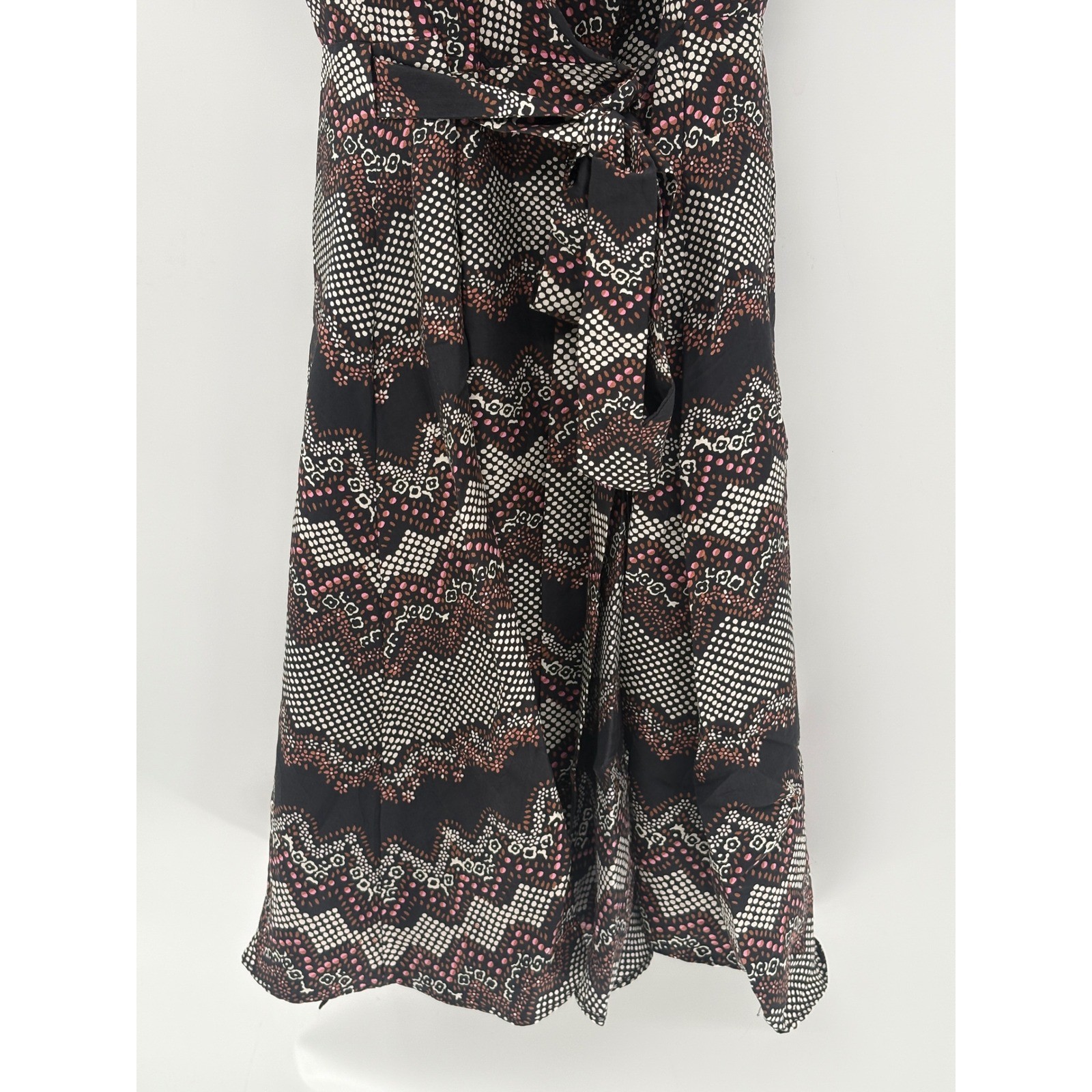 Banana Republic Wrap Dress Silk Retro Indie Boho Black Puff Sleeve Women Size 2