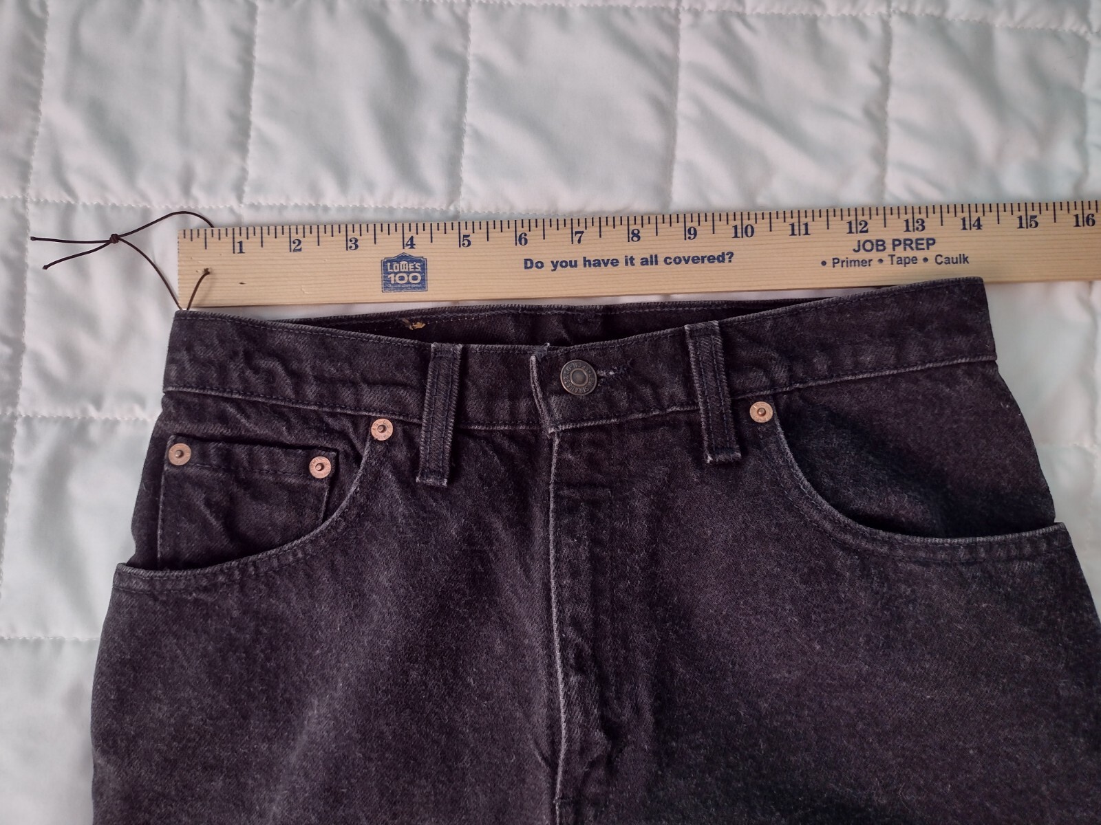 VTG Levis Black 550 Jeans Juniors 9 L Relaxed Fit Tapered Leg Actual 28 x 32