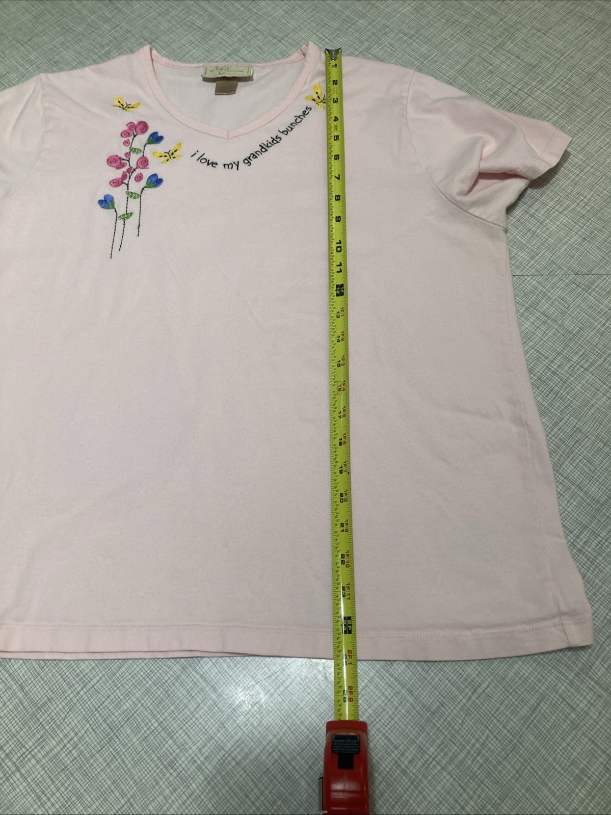 Vtg 90s Y2K M&C Sportswear Grandmacore Embroidered Pink V-Neck T-Shirt XL Cotton
