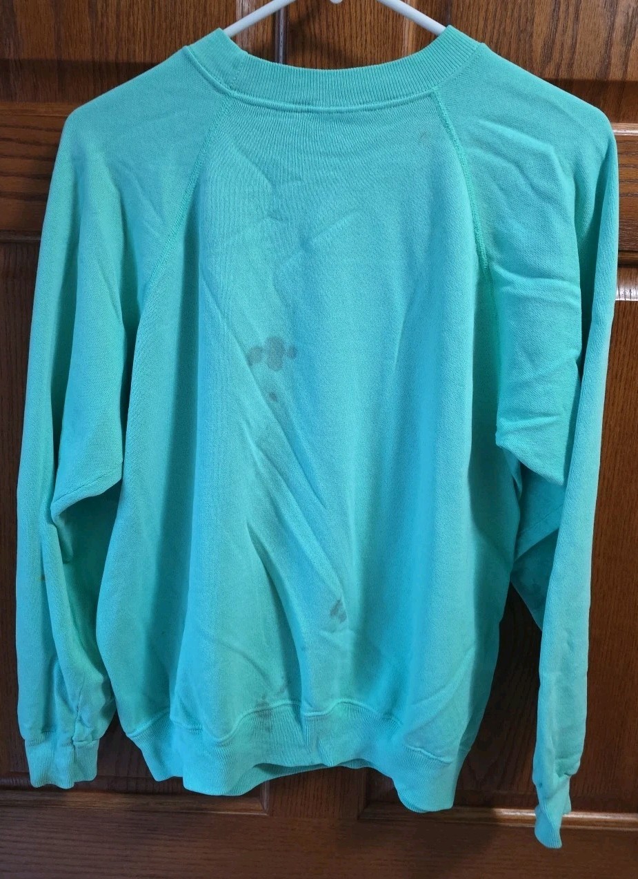 VTG 'Here Today, Gone To Maui!’ Crewneck Hanes Sweater Sz L (42-44) **SEE PICS**
